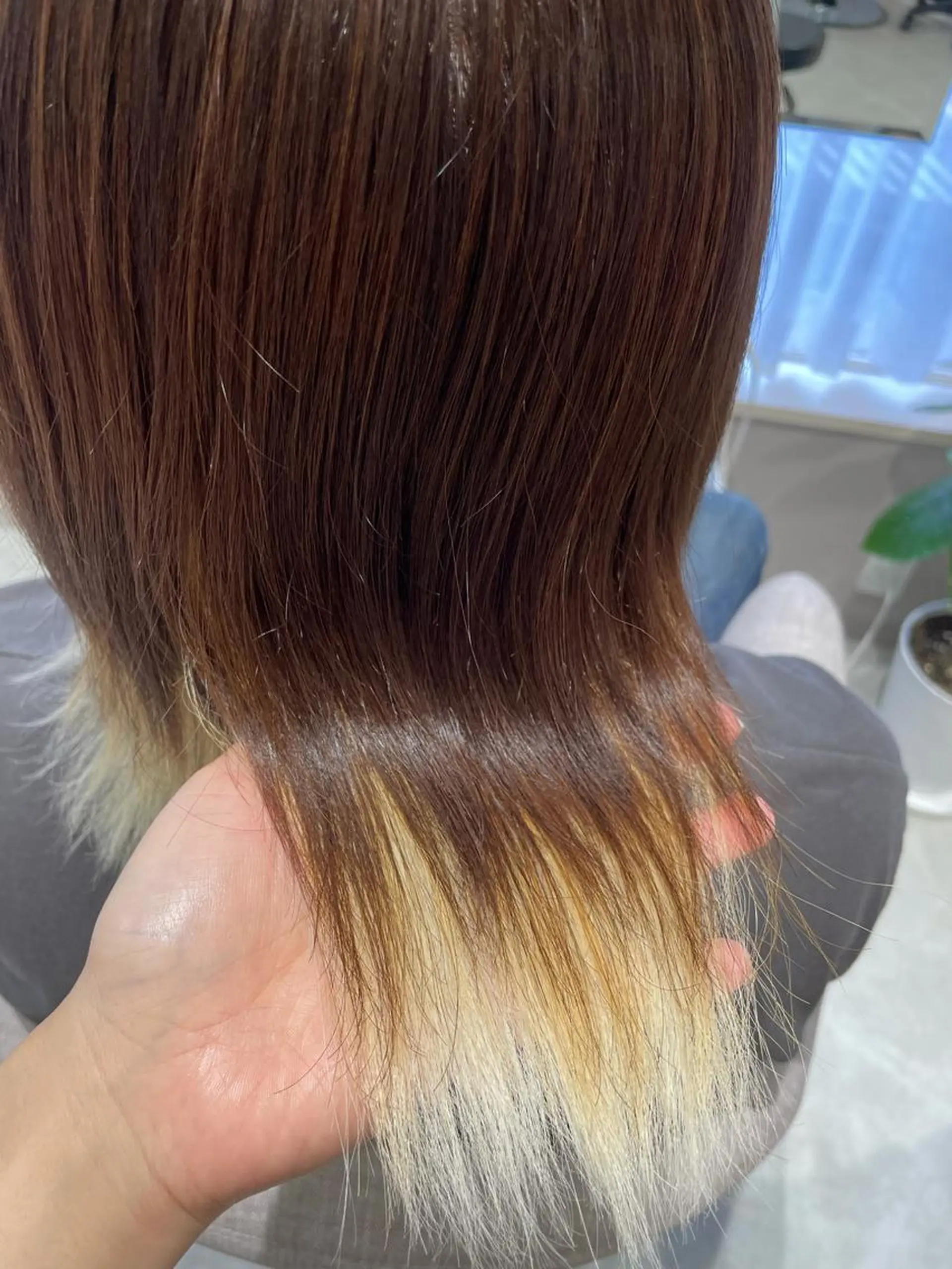 ミディアム 髪質改善お任せ ください♪ひとみのヘアスタイル