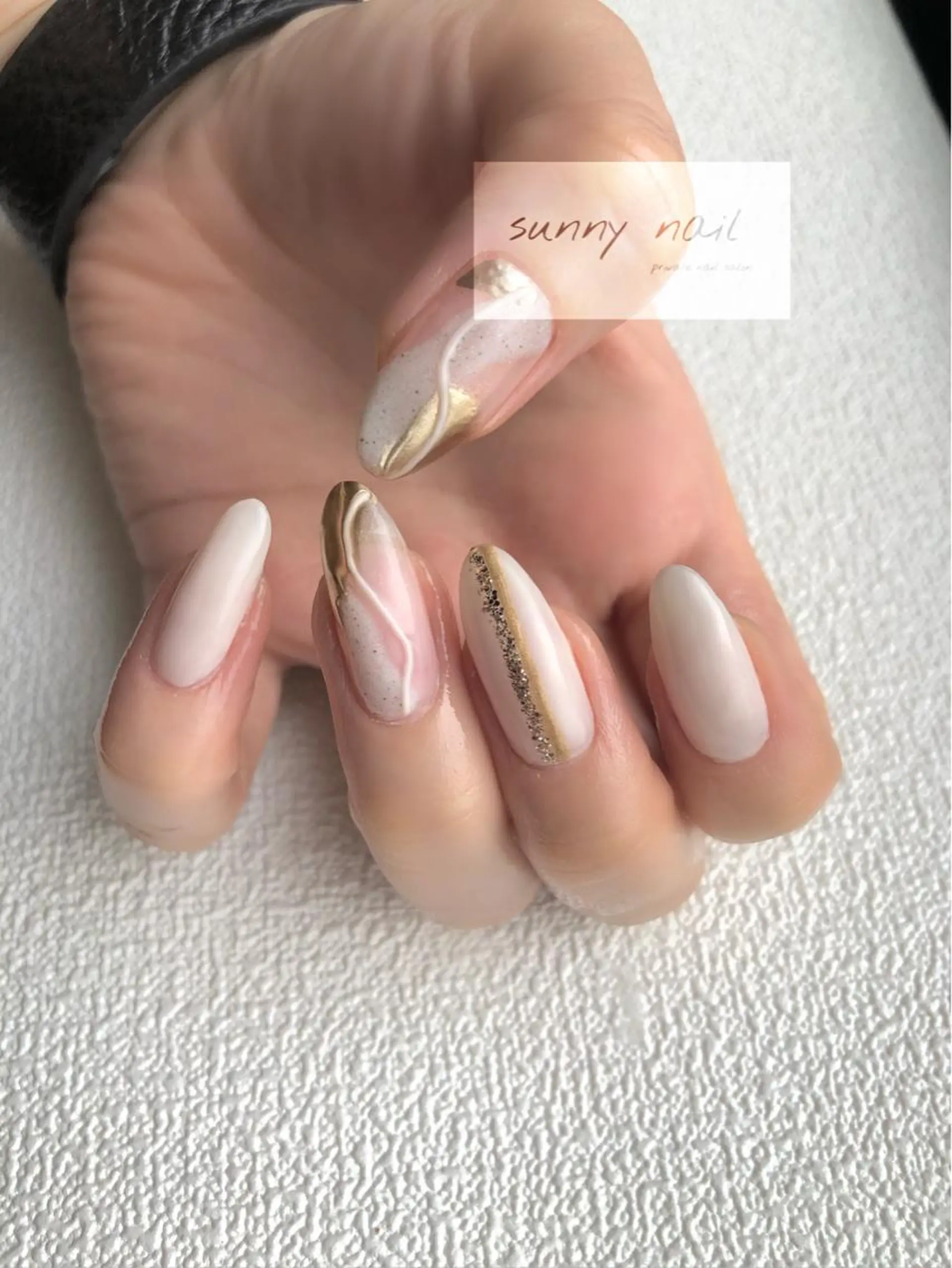 ネイル アートネイル ジェルネイル ミラーネイル ニュアンスネイル パラジェル sunny nailのネイルデザイン