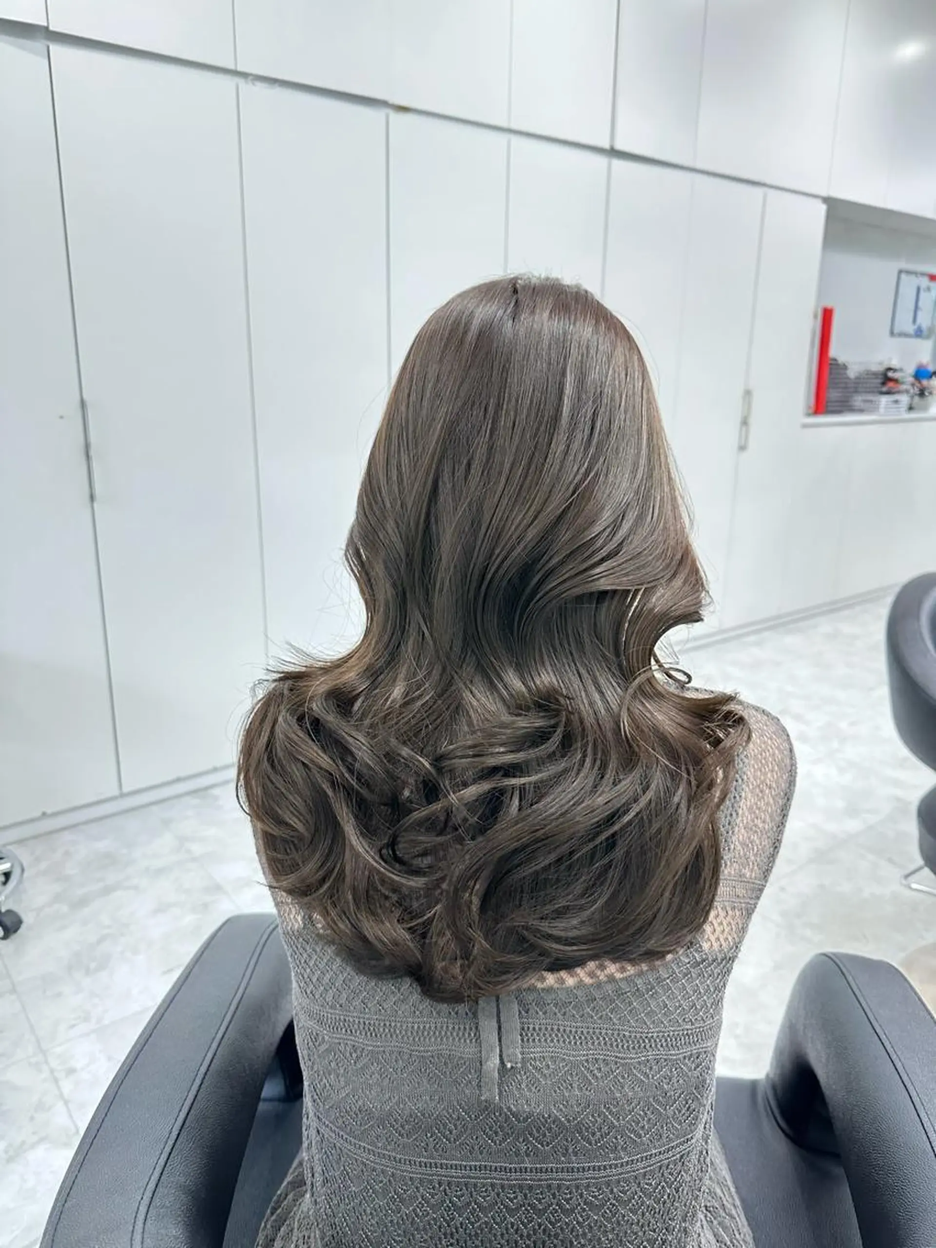 セミロング 韓国風ヘア ブリーチなし特化 美容師💖SAE💖のヘアスタイル