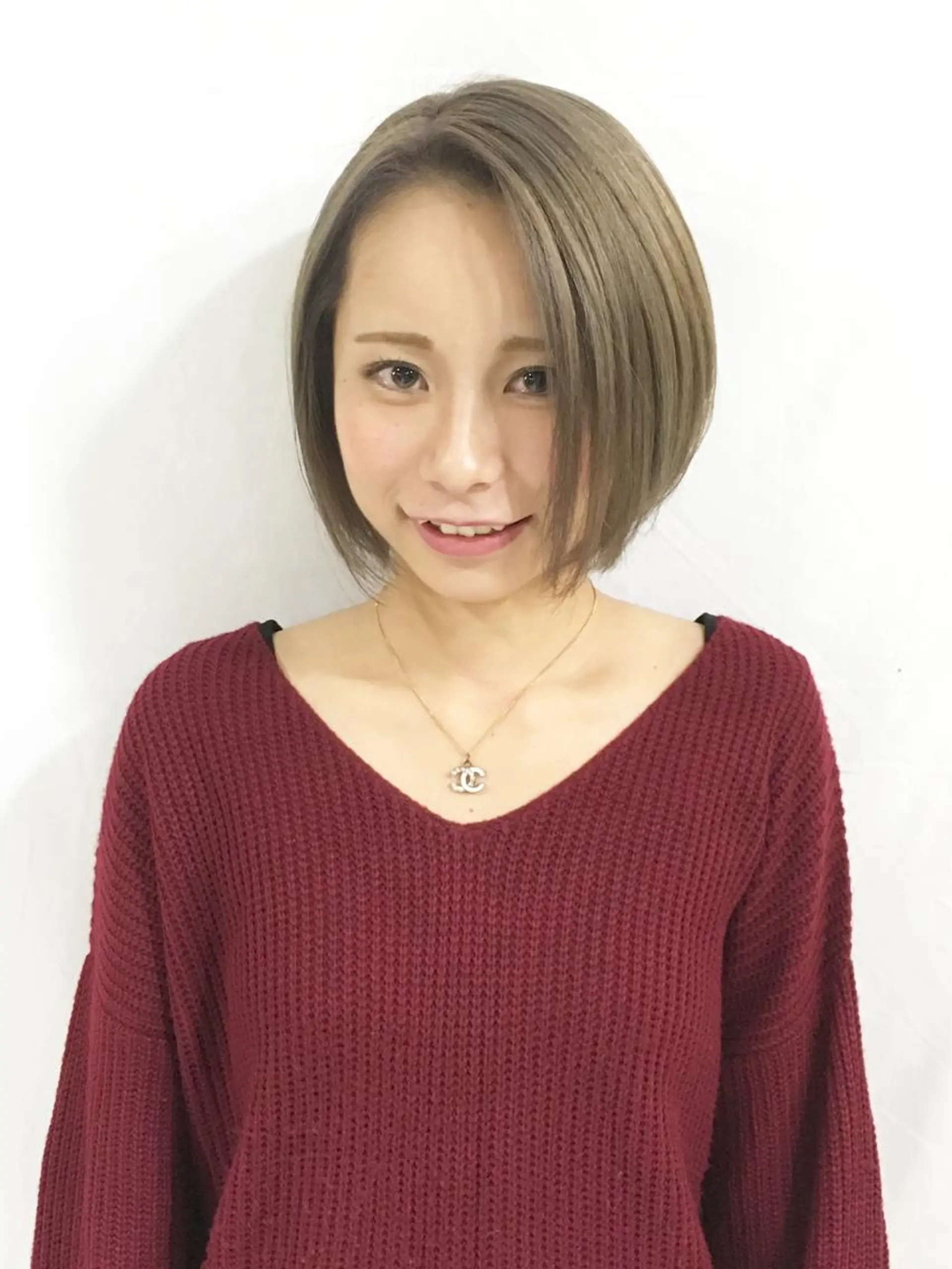 ショート カラー アッシュ ハイトーン特化🤍 浦住のヘアスタイル