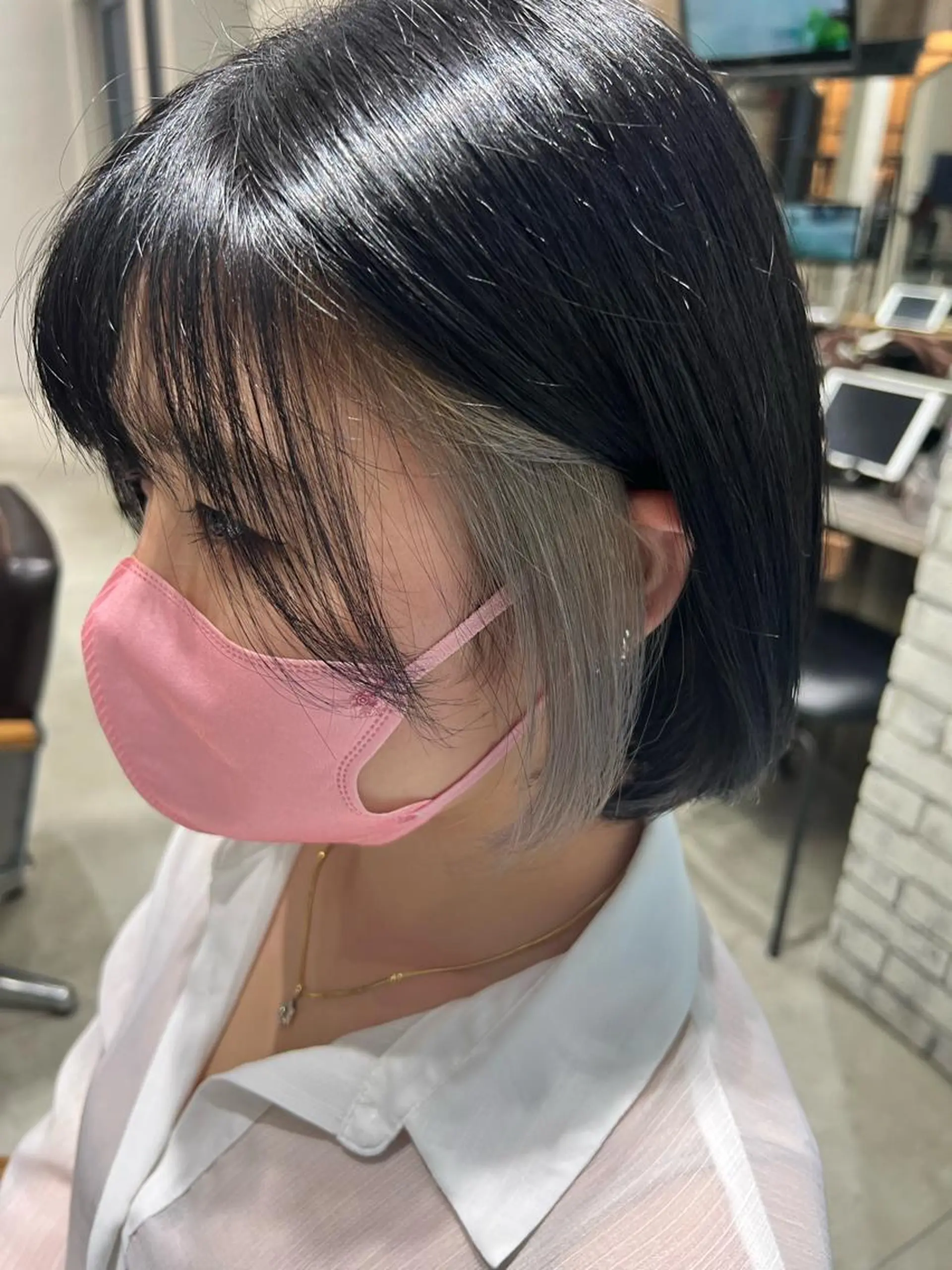 ミディアム カラー アディクシーカラー 黒髪 ブリーチ ブルーカラー ブルーブラック ヘアカラー 🌿ニュアンス/髪質 改善🌿Fukudaのヘアスタイル