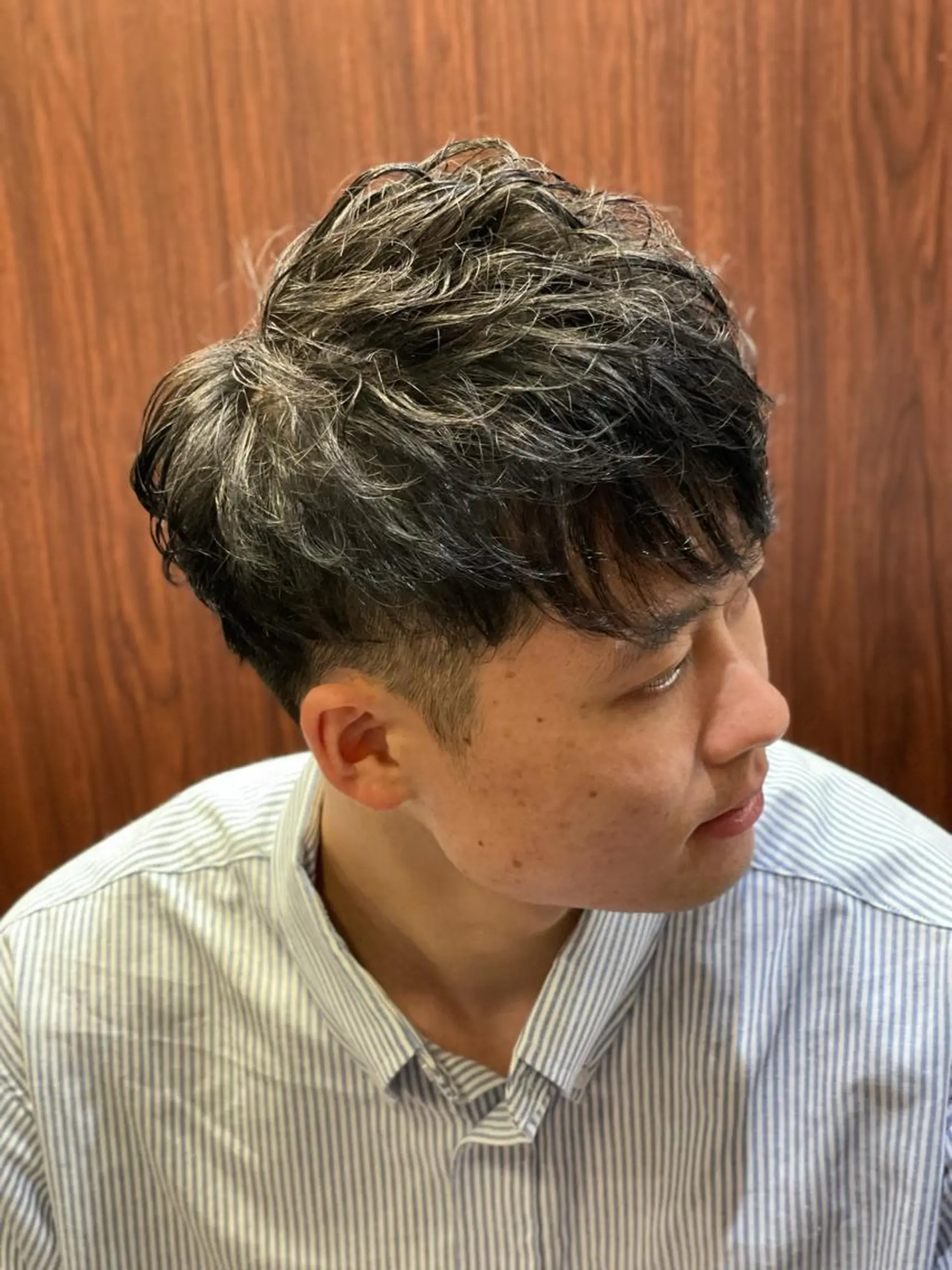 ショート パーマ メンズ 浅見 天翔のヘアスタイル
