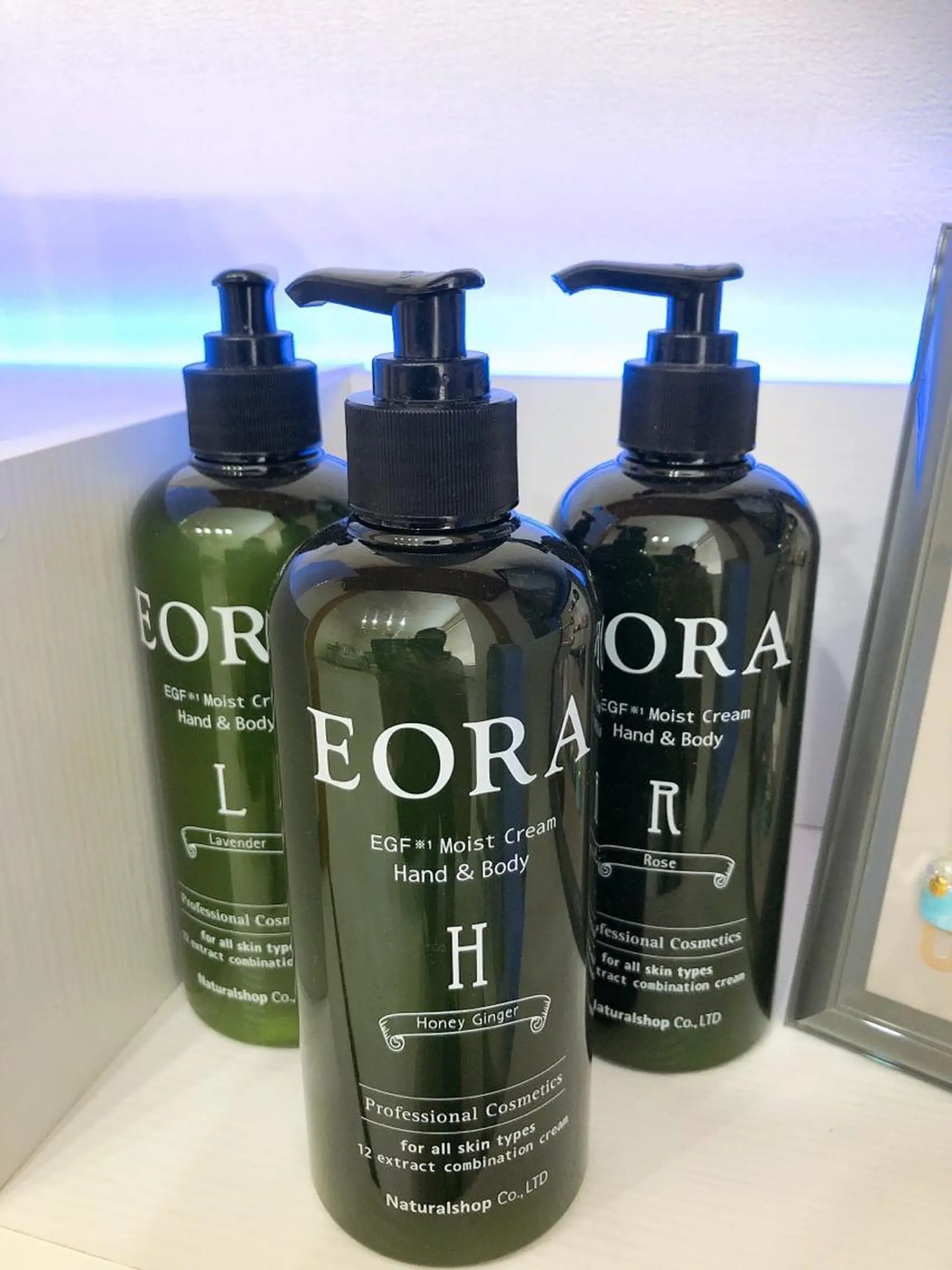 ネイル 赤色 北浦和 自爪育成ケアのネイルデザイン