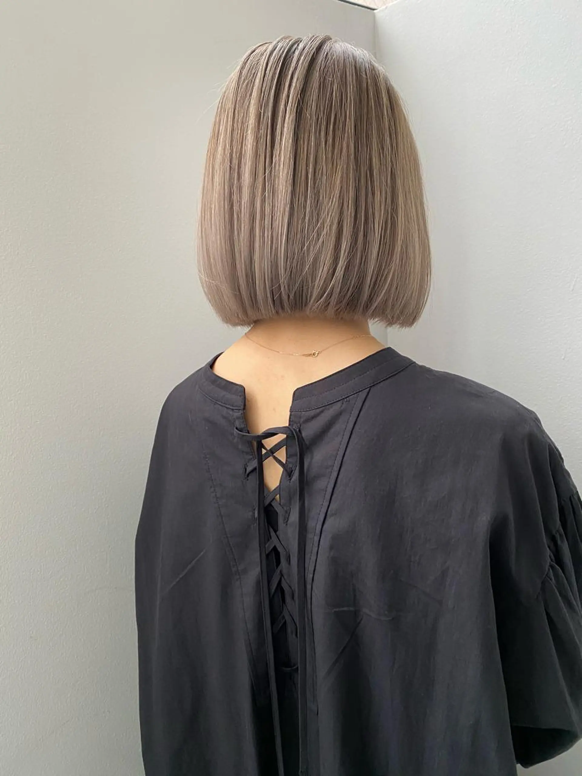 ショート ヘアカラー SALOWIN 表参道所属・nishimura shinのヘアスタイル