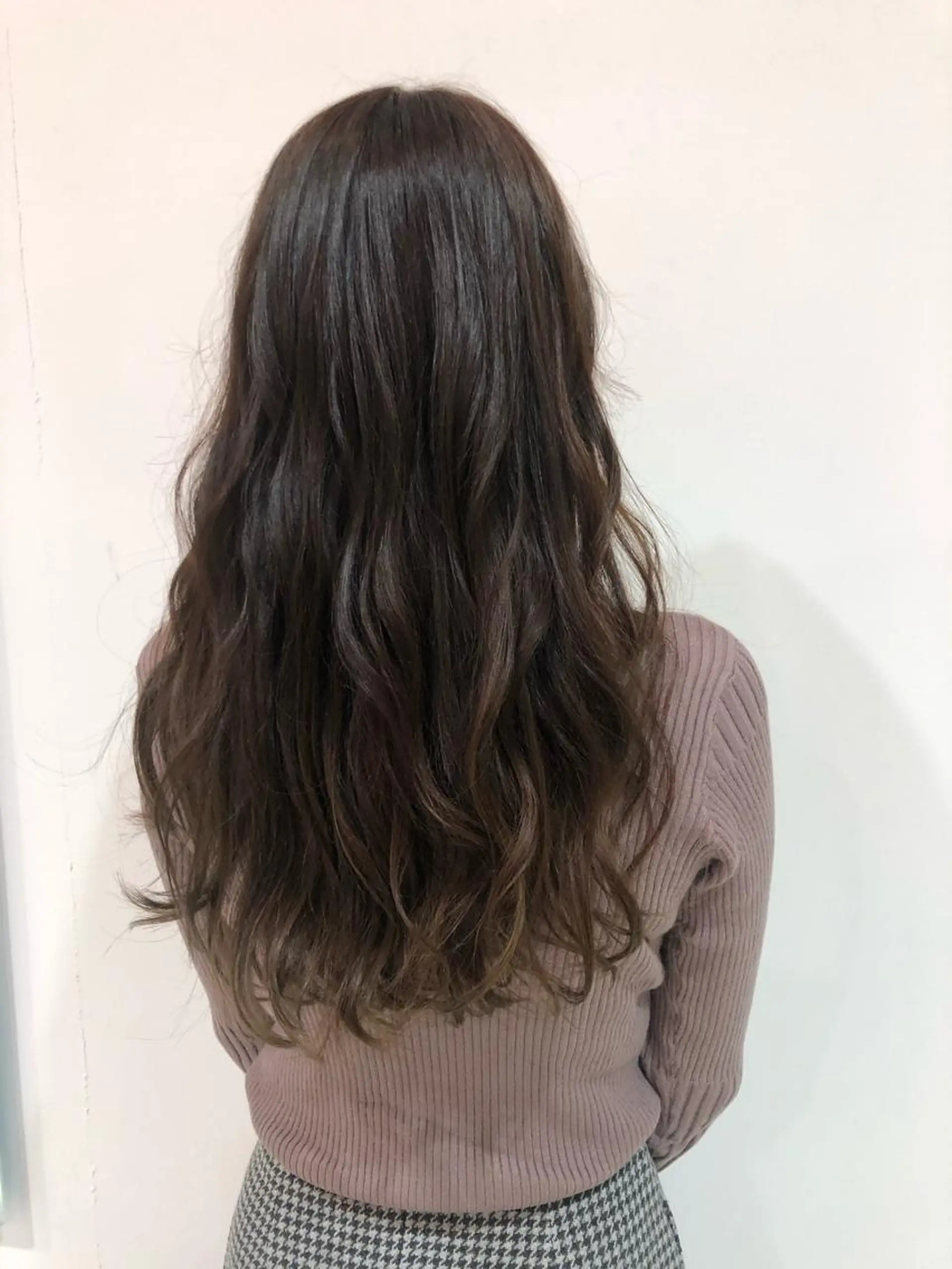 ロング カラー アッシュ ブリーチ グラデーションカラー ヤマモト マイのヘアスタイル