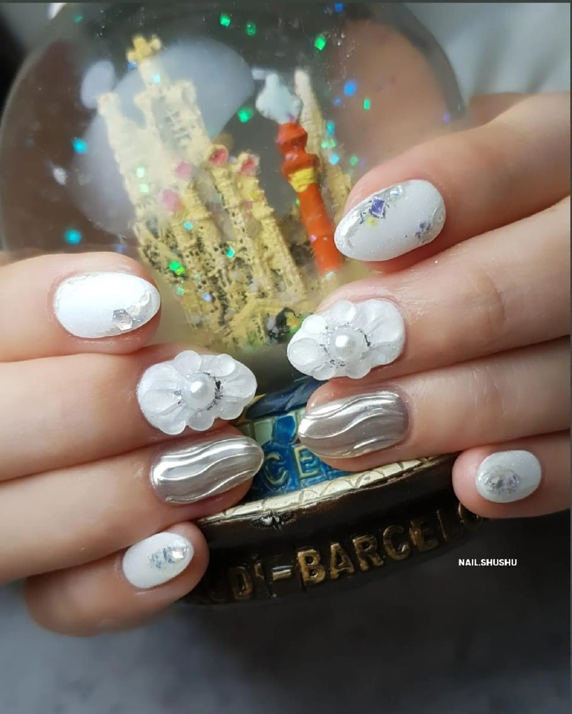 ネイル 持ち込み ニュアンスネイル シンプルネイル 冬ネイル 3dパーツ/流行り 👧shushu❤️のネイルデザイン