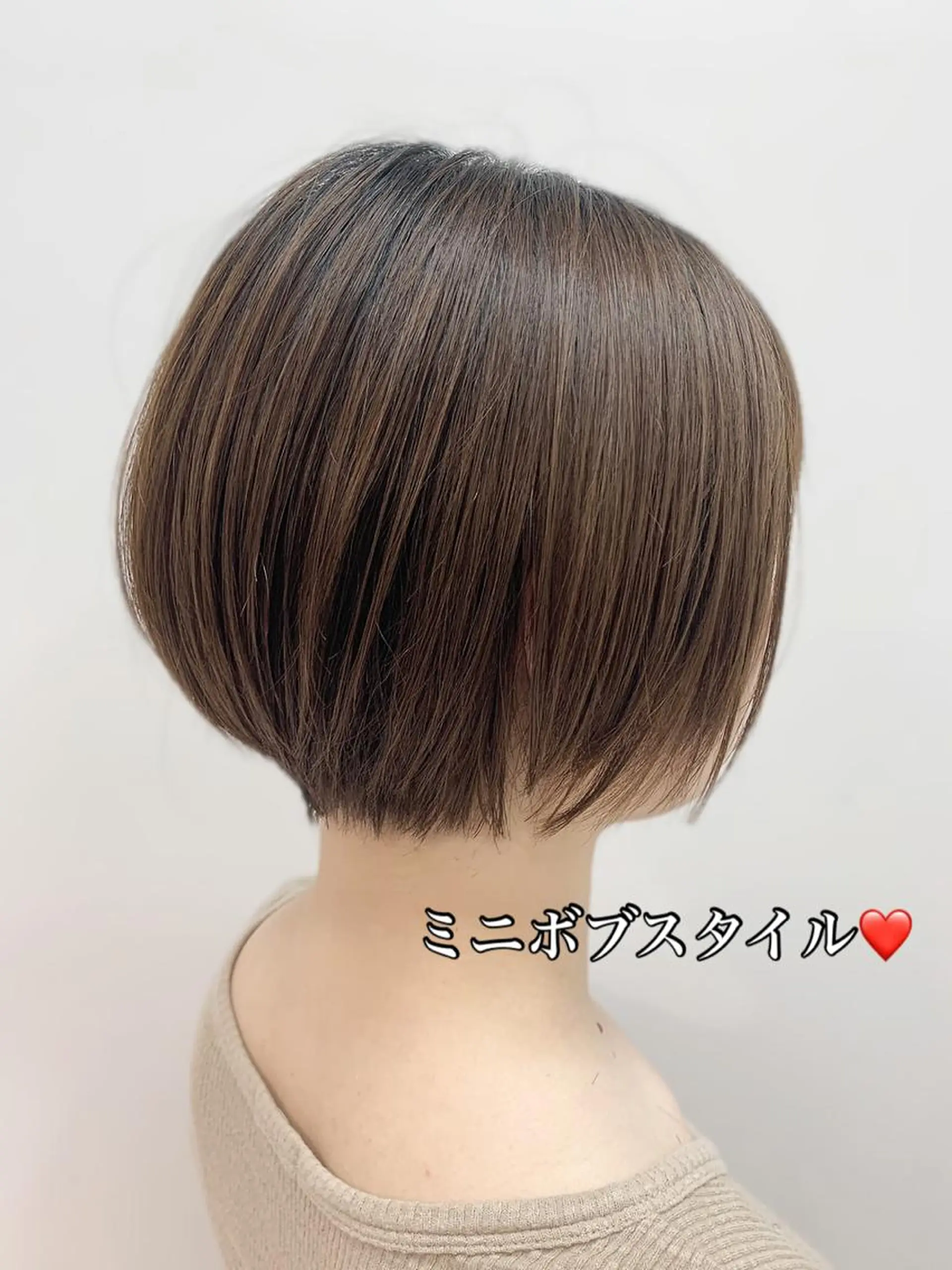 ショート カラー ボブ、縮毛矯正👑 心斎橋/高城涼也のヘアスタイル