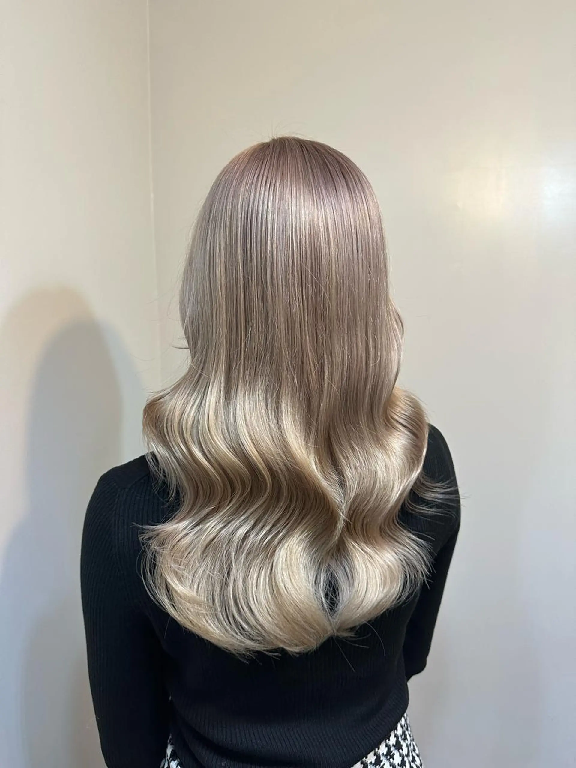 ロング カラー ブリーチ毛対応酸性 ストレート🌈サキのヘアスタイル