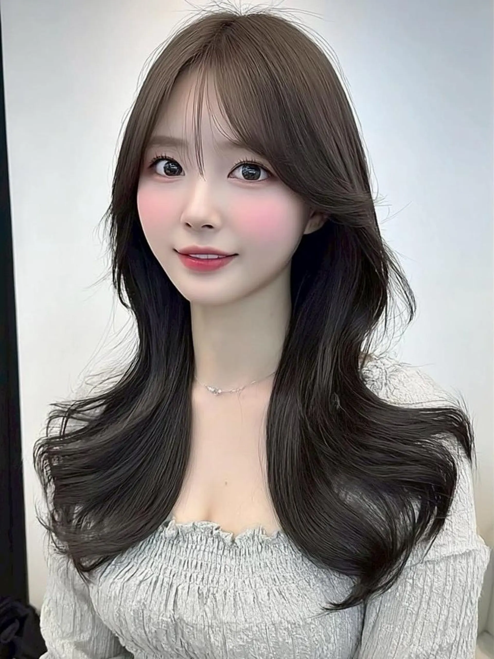 ロング ヘアアレンジ 髪質改善 韓国風ヘア レイヤーカット 似合わせカット シースルーバング カット ヘアカラー Ayumu /京都／西院のヘアスタイル