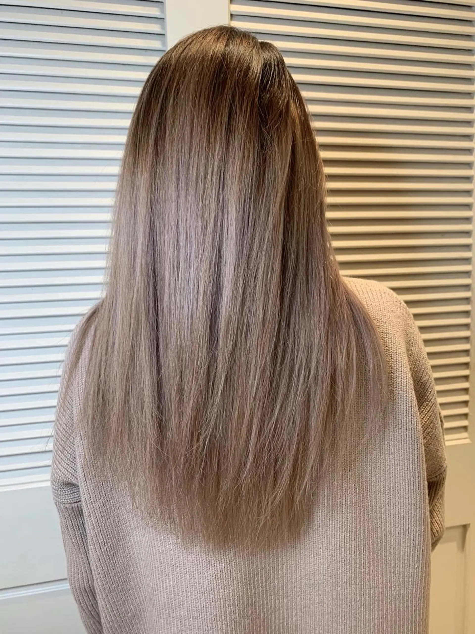 ロング ヘアカラー トリートメント 渋谷ハイトーン/ デザインカラー阿部のヘアスタイル