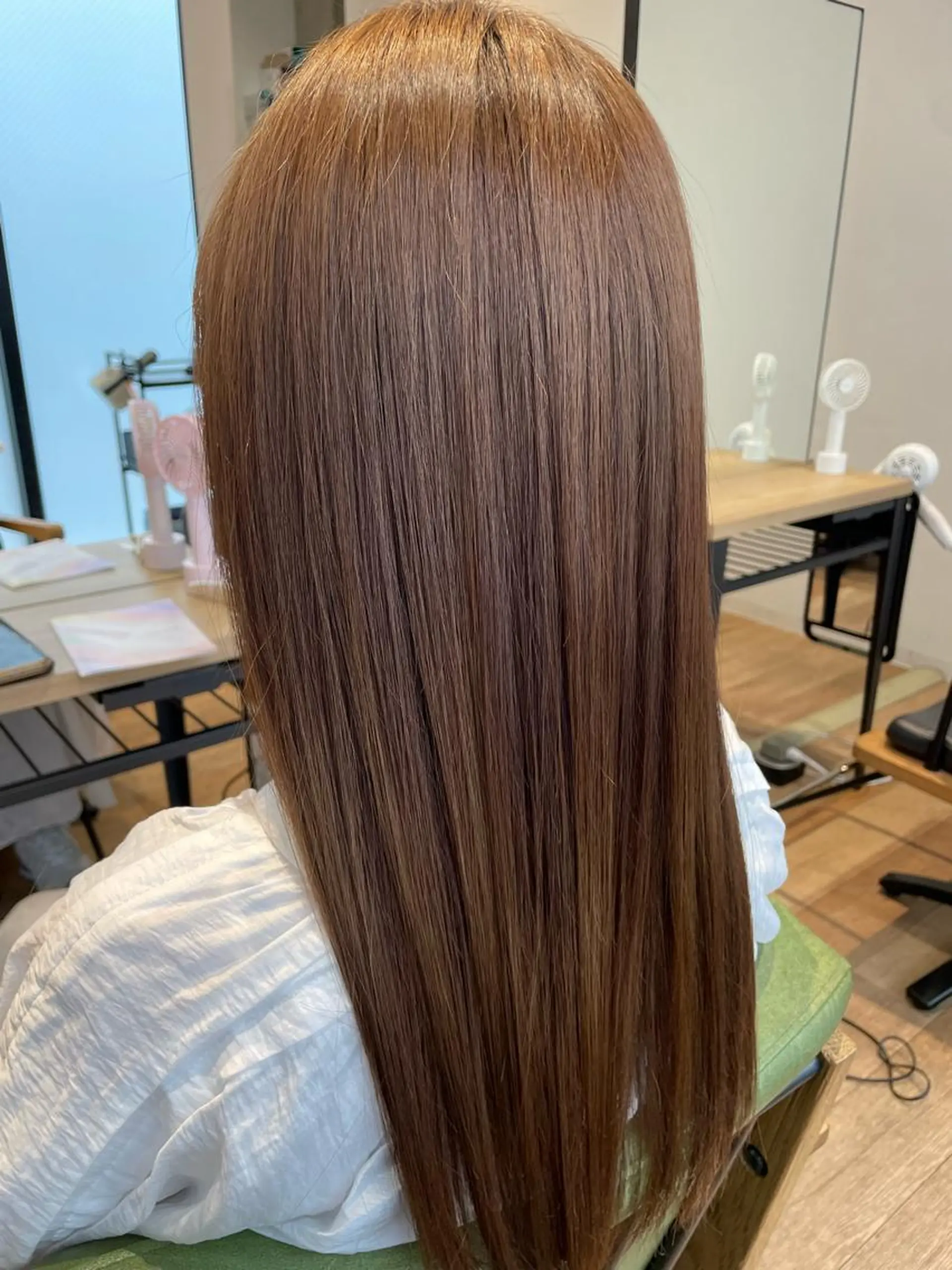 ロング カラー ブラウンカラー 耳つぼ/クロスパーマ /イシグロのヘアスタイル