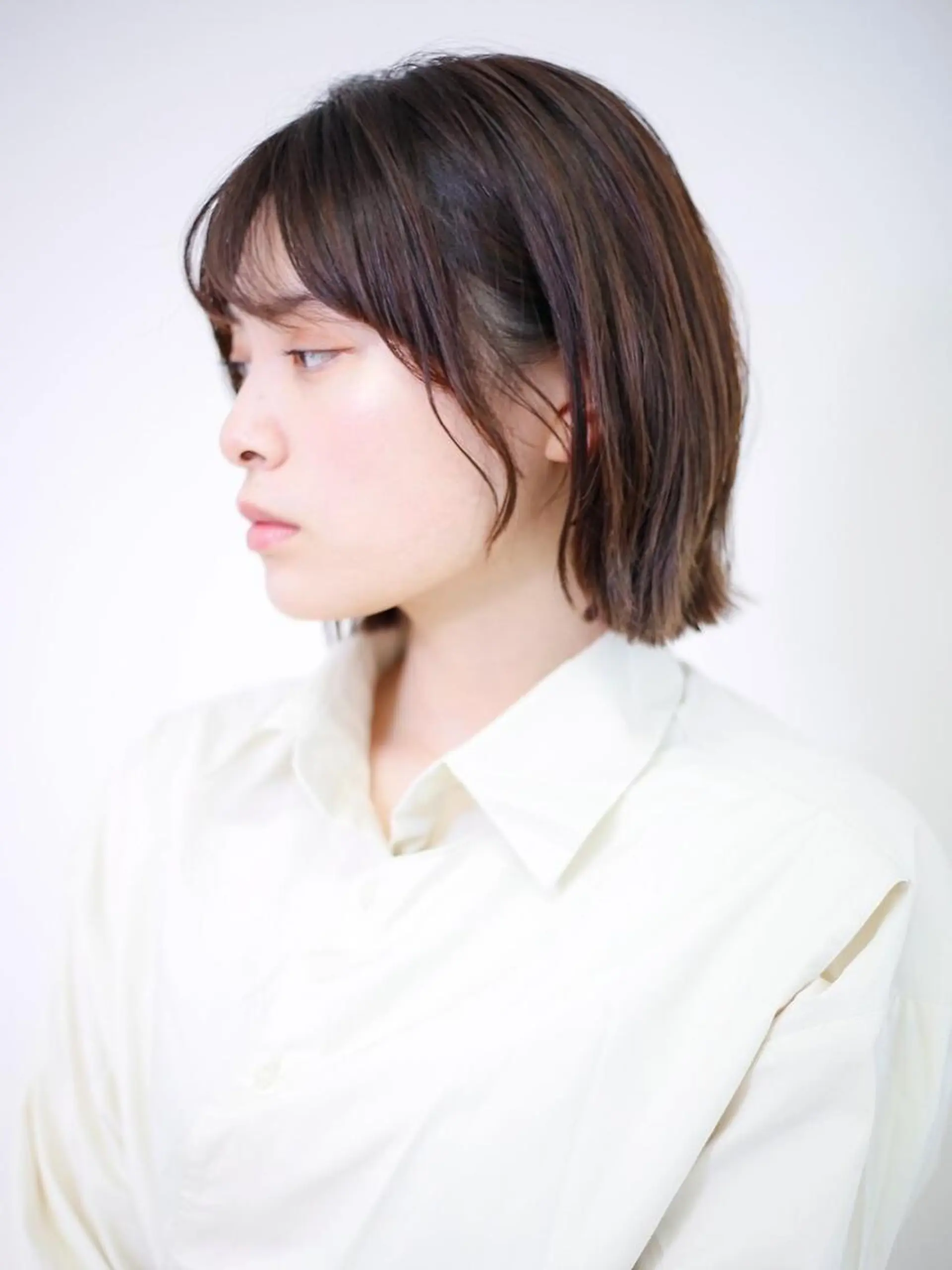 ミディアム カラー ミディアムパーマ ブリーチ イヤリングカラー ハイライトカラー イルミナカラー BASSA 下井草店のヘアスタイル
