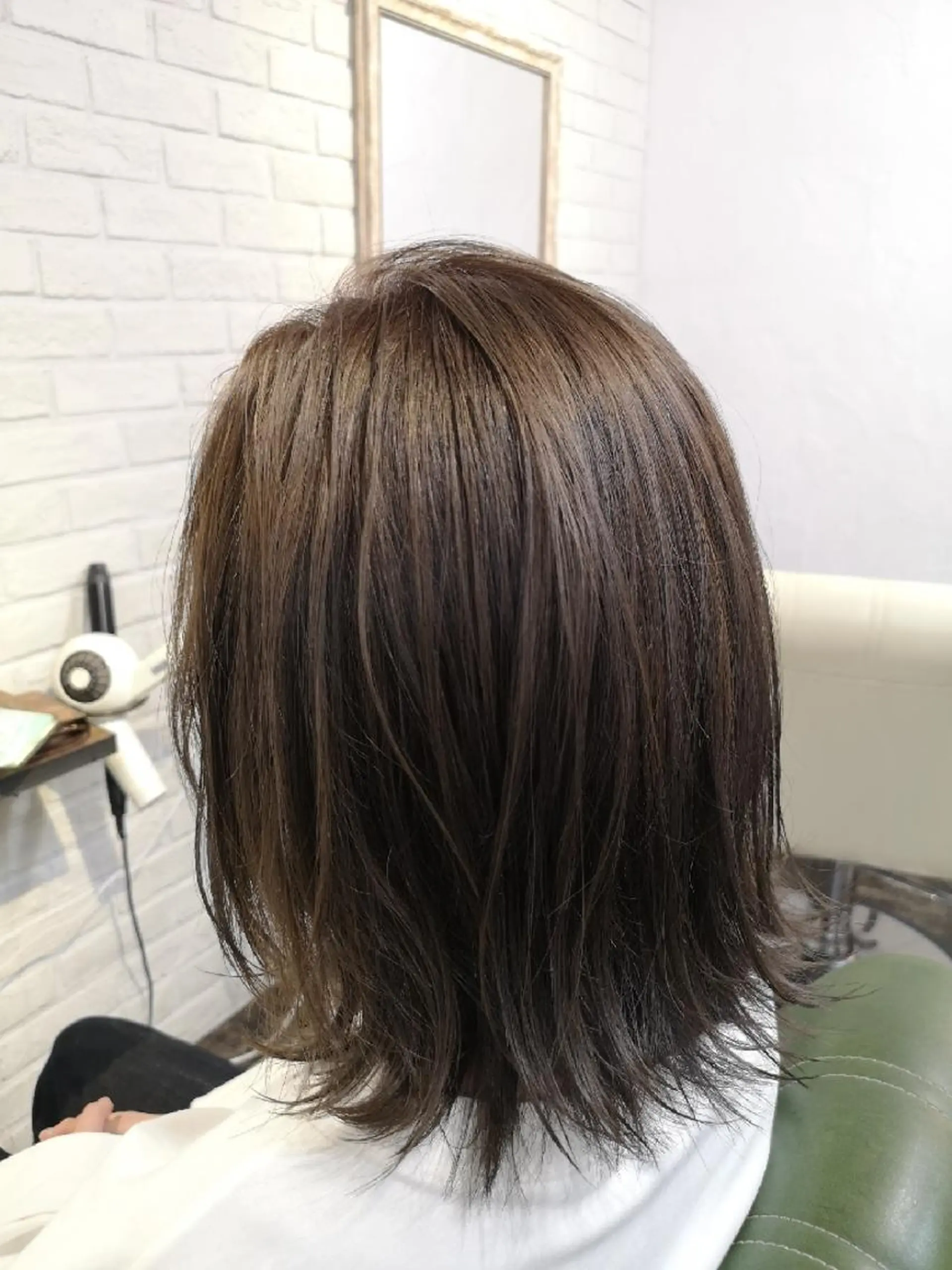 ミディアム カラー グレージュ カット ヘアカラー トリートメント 🌟艶髪カラー 🌟サイトウのヘアスタイル