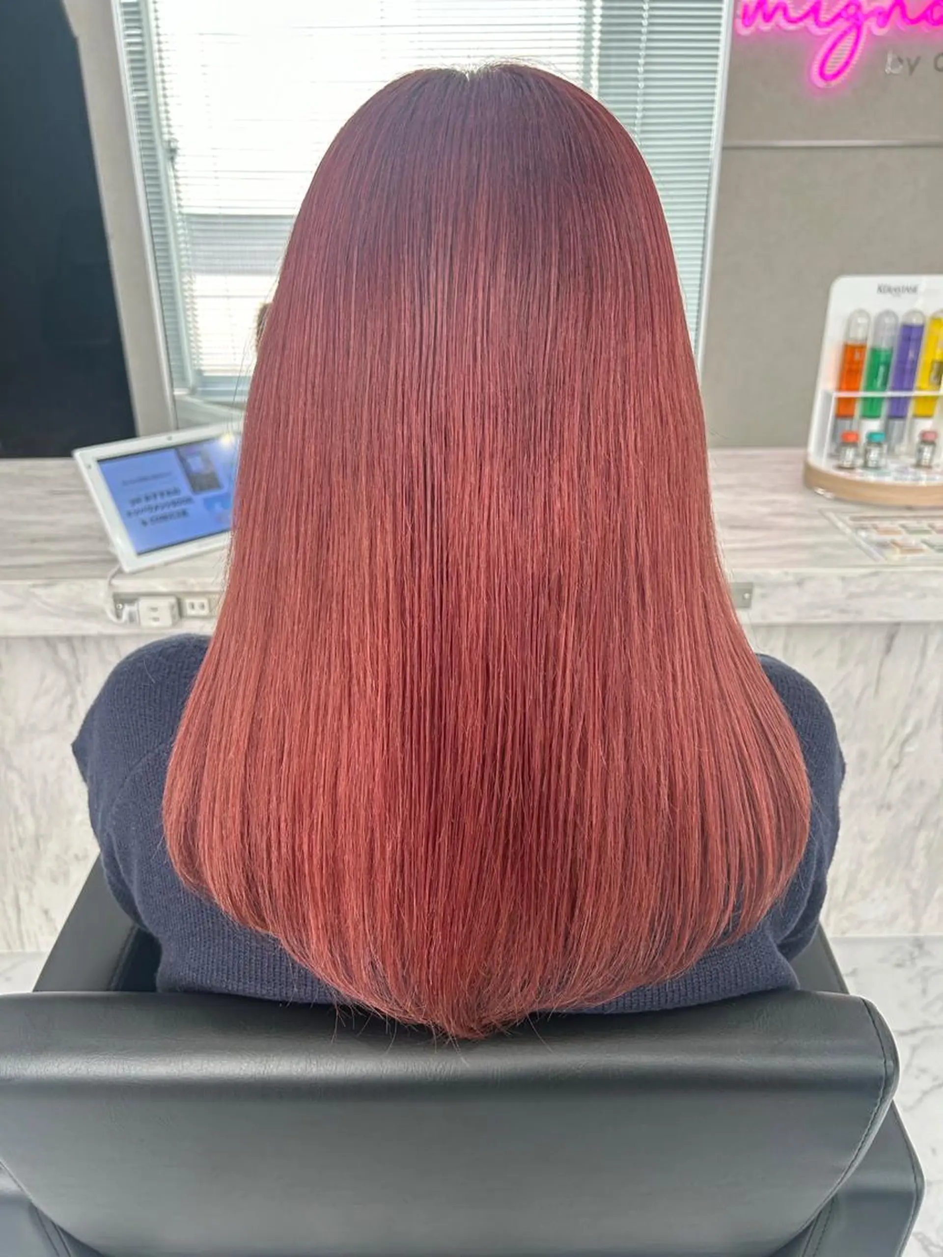 セミロング カラー カット ヘアカラー ハイトーン/韓国風 🤍Nacchi🐈のマツエク・マツパデザイン