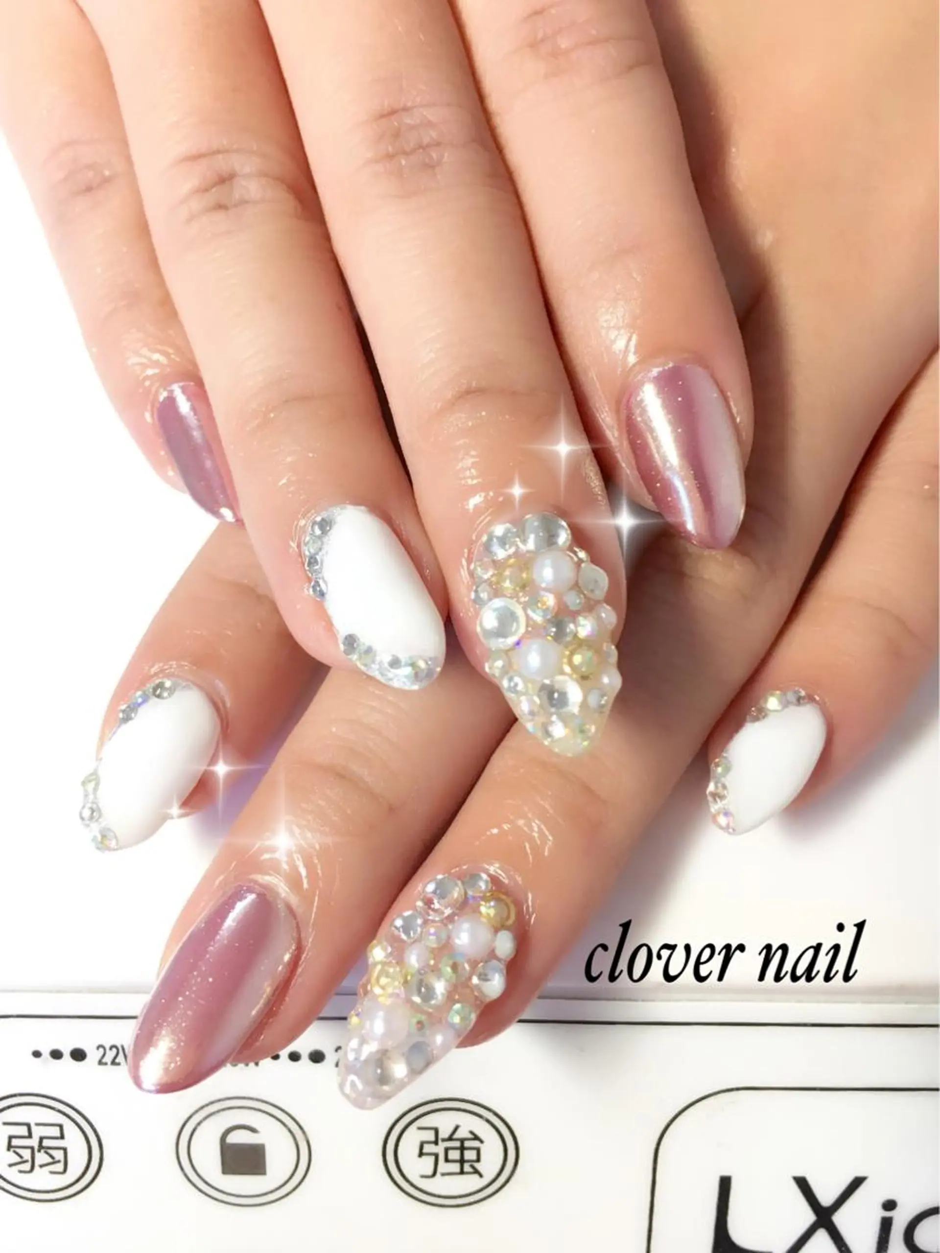 ネイル clover nailのネイルデザイン