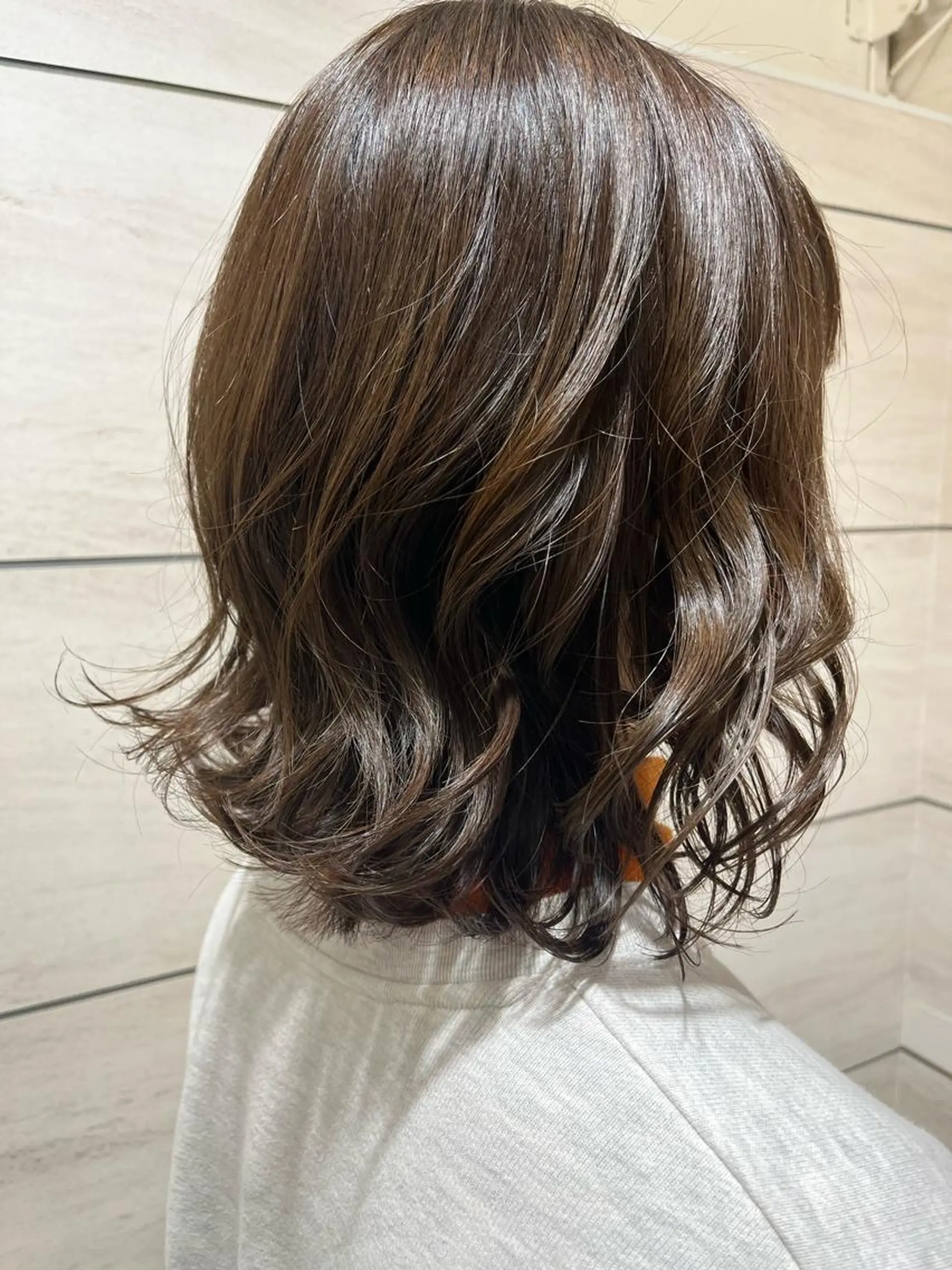 ミディアム カラー noll【今池駅前】 池田碧花のヘアスタイル