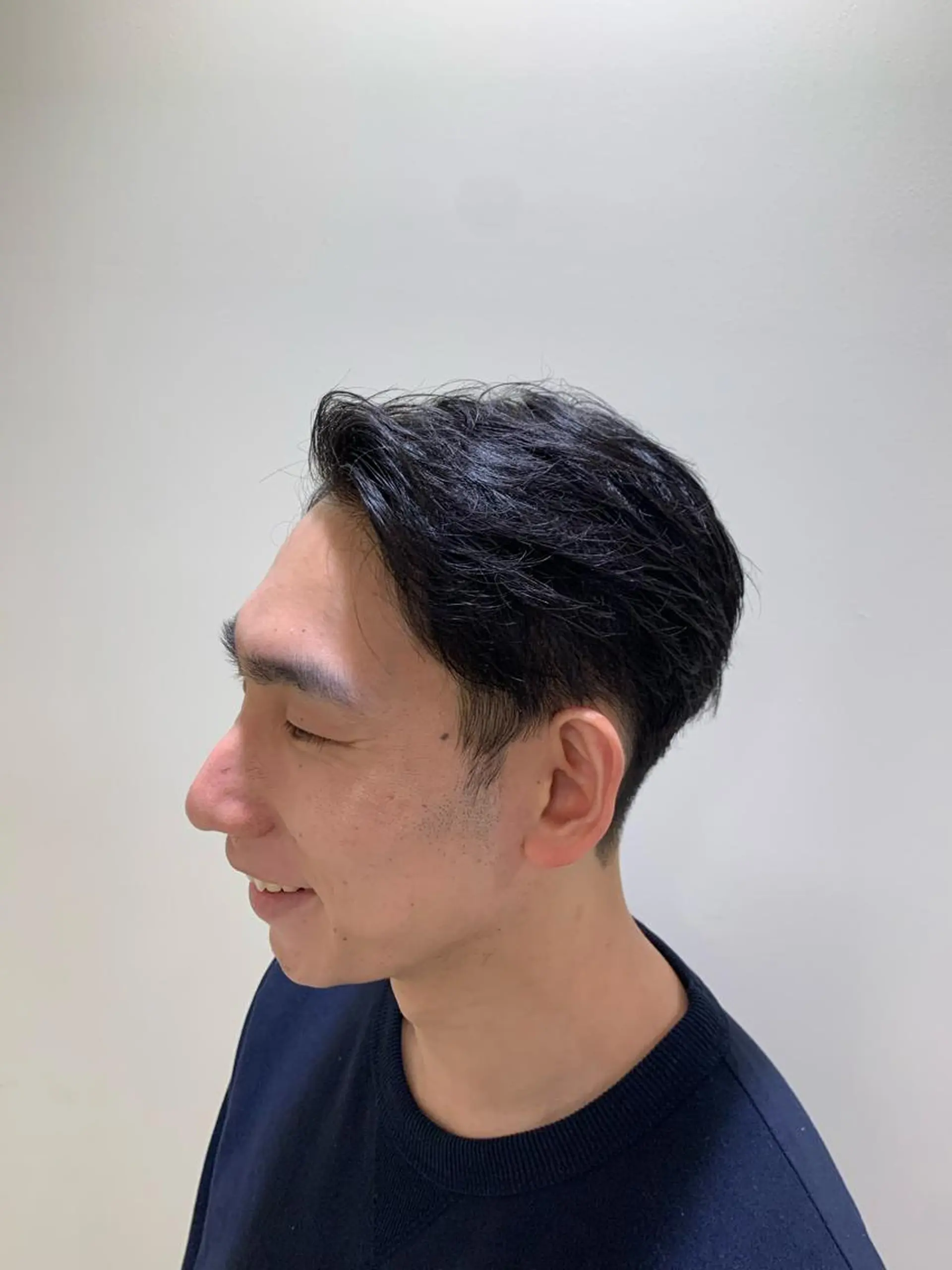 ミディアム メンズ 日野 慎鷹のヘアスタイル