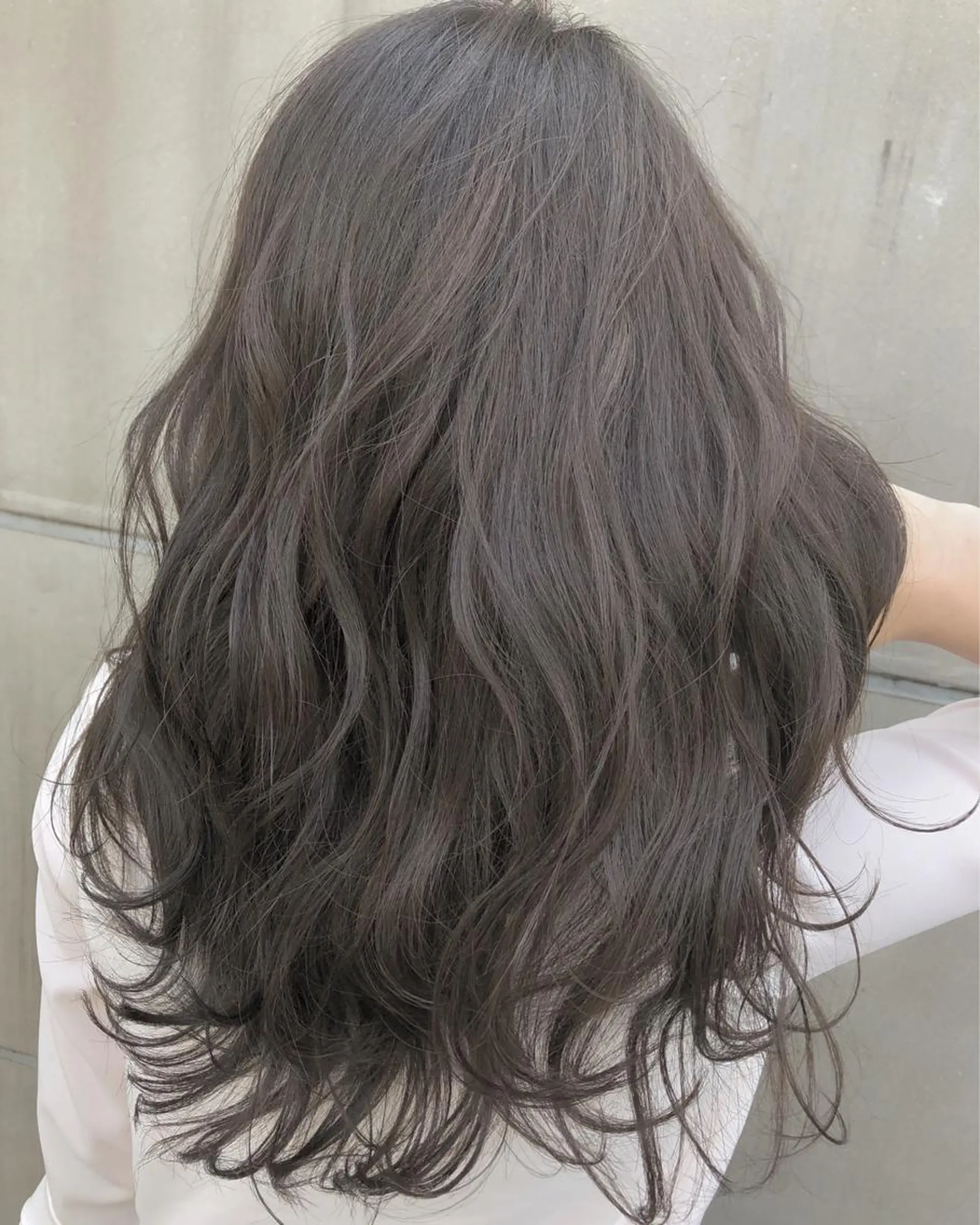 セミロング カラー 北間 寛哉のヘアスタイル