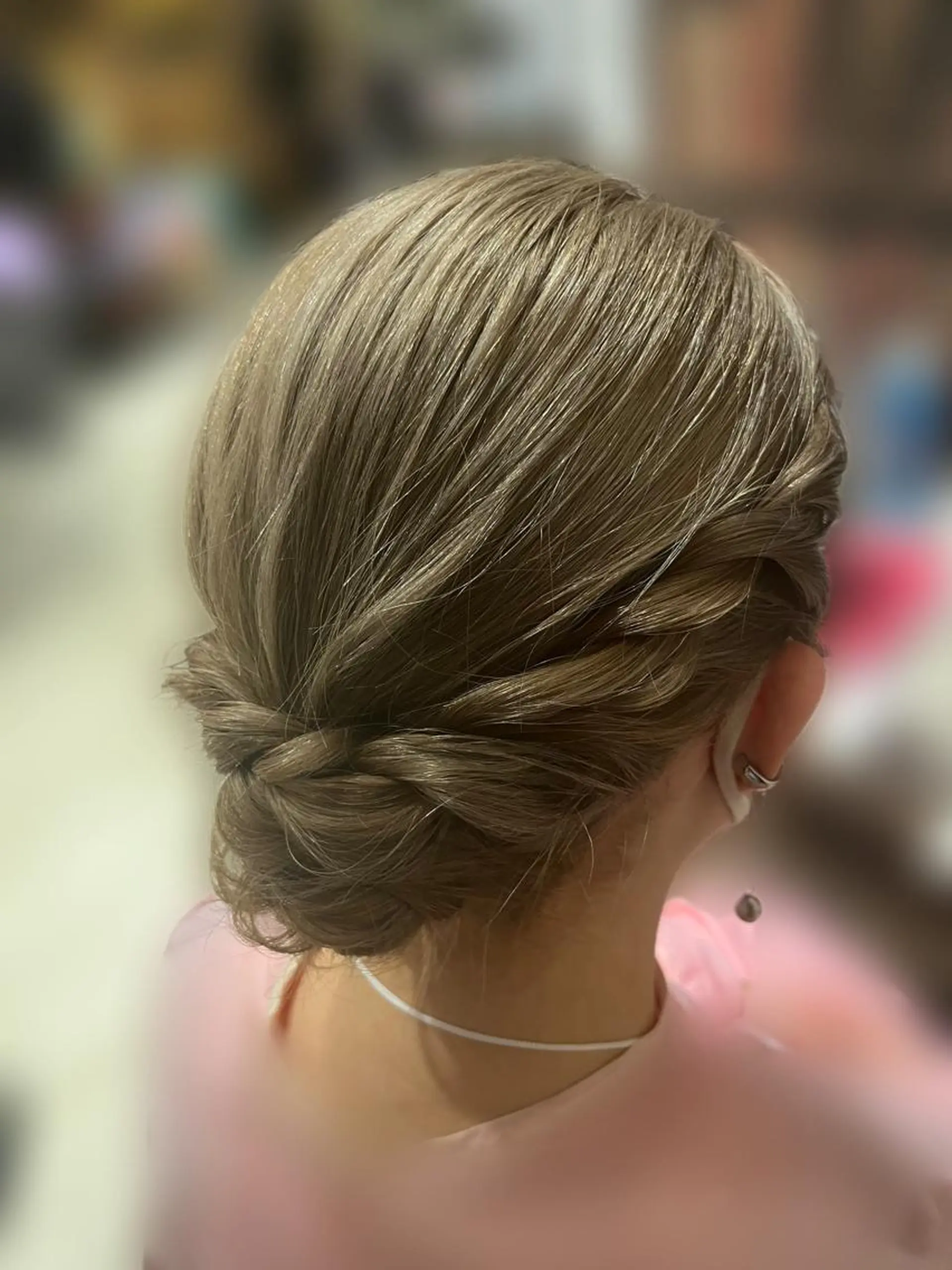 ミディアム ヘアアレンジ hanaCoco ハナココのヘアスタイル