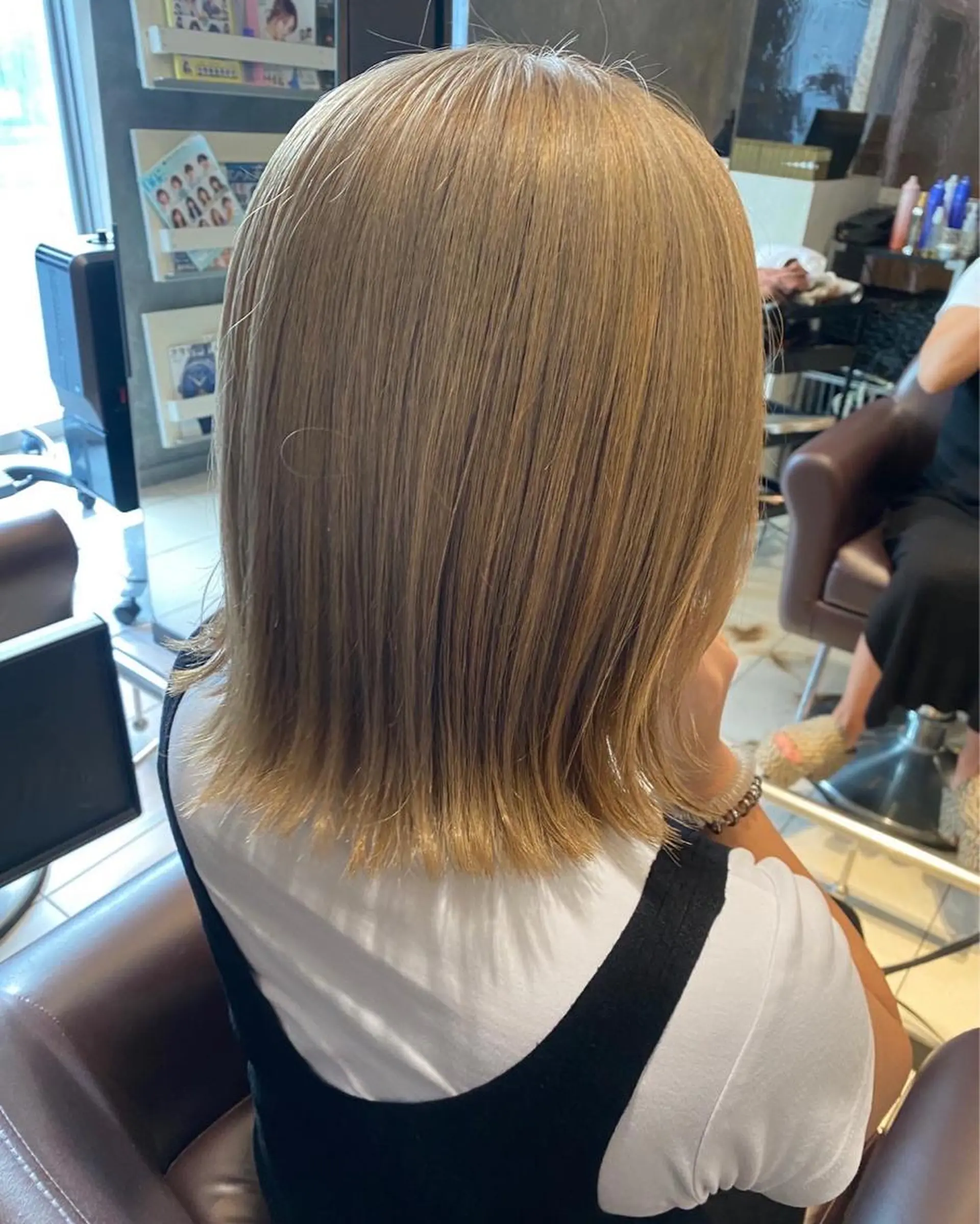 ミディアム 福本 聖海のヘアスタイル