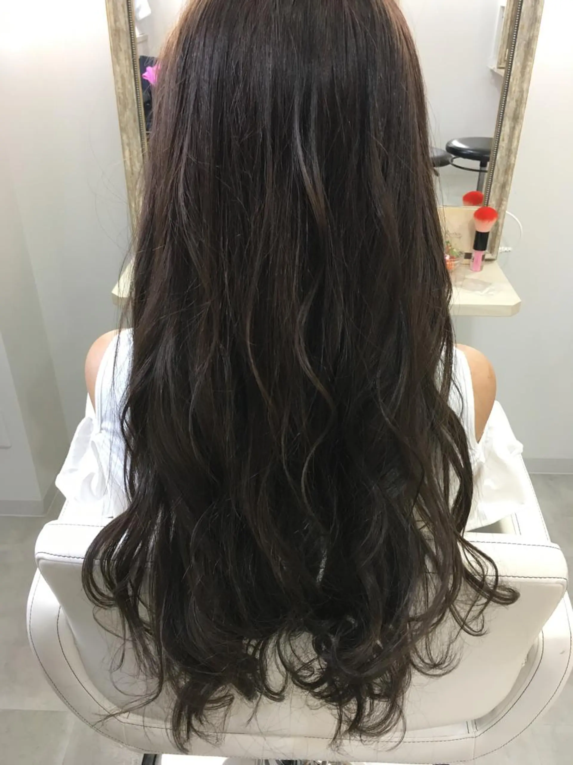 セミロング ロング カラー 髪質改善 中川　翔のヘアスタイル