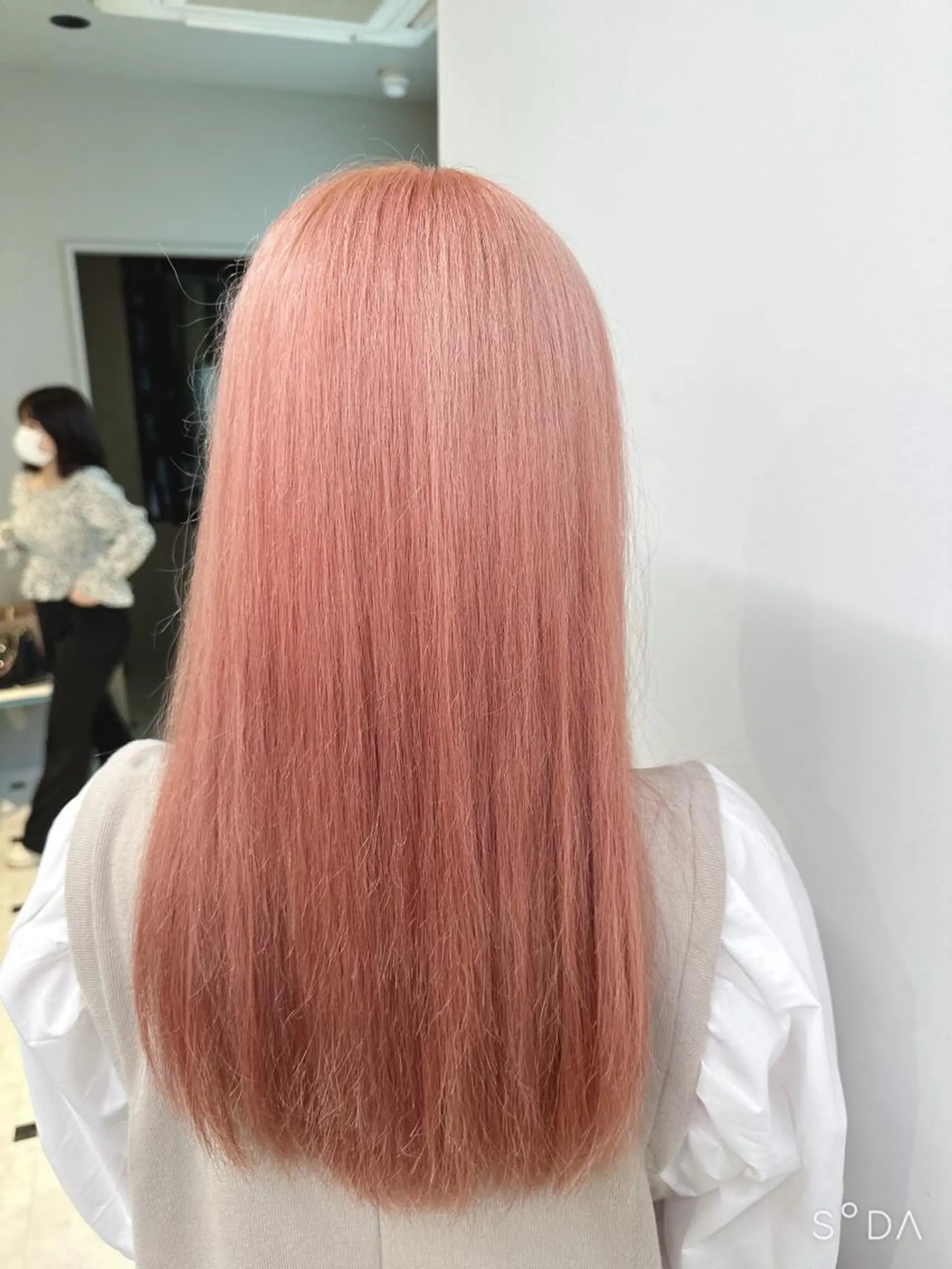 ロング カラー 🪄池袋ハイトーン 🪄ブリーチカラーのヘアスタイル