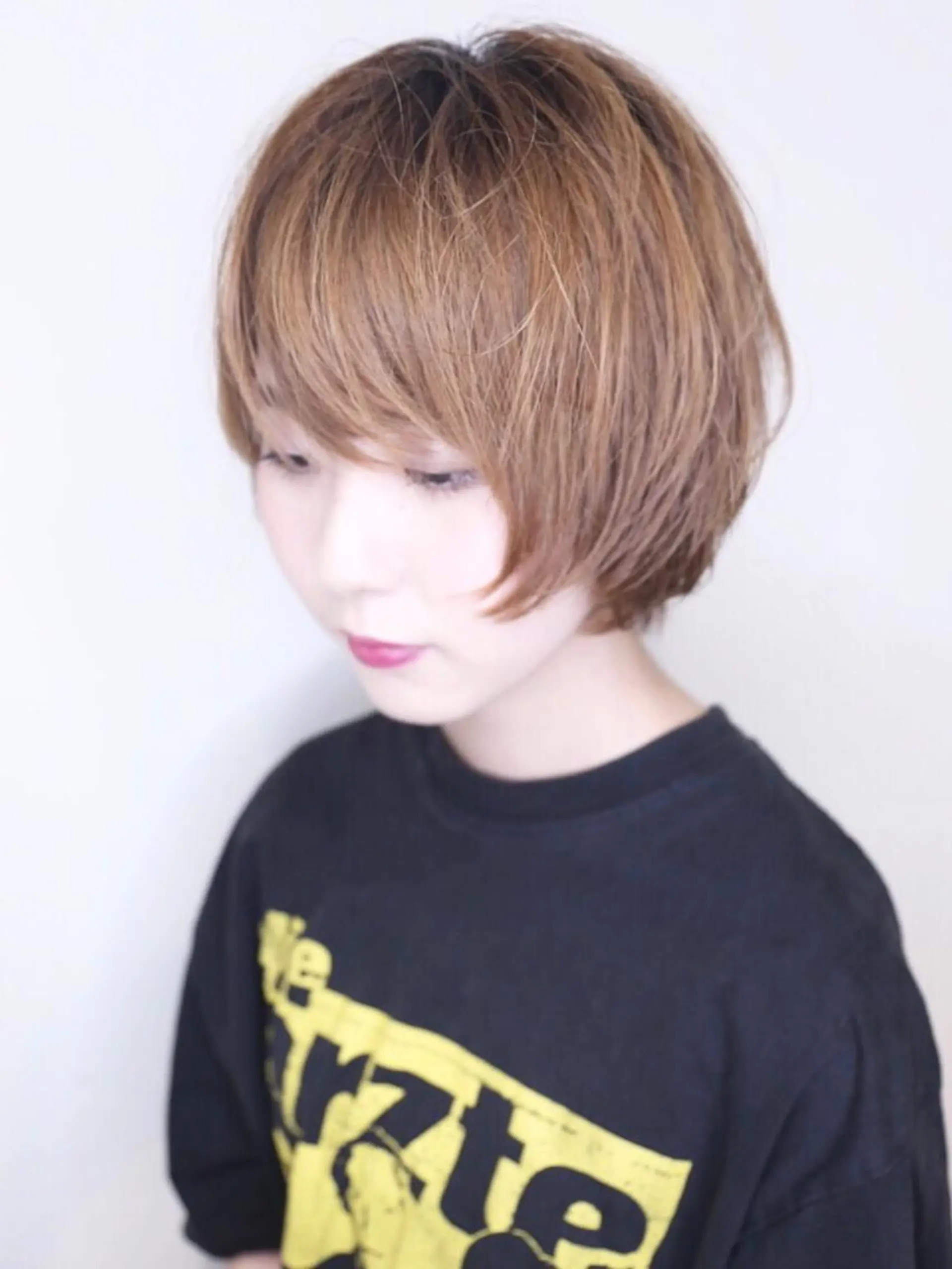 ショート ブリーチ/髪質改善 NYNY大久保のヘアスタイル