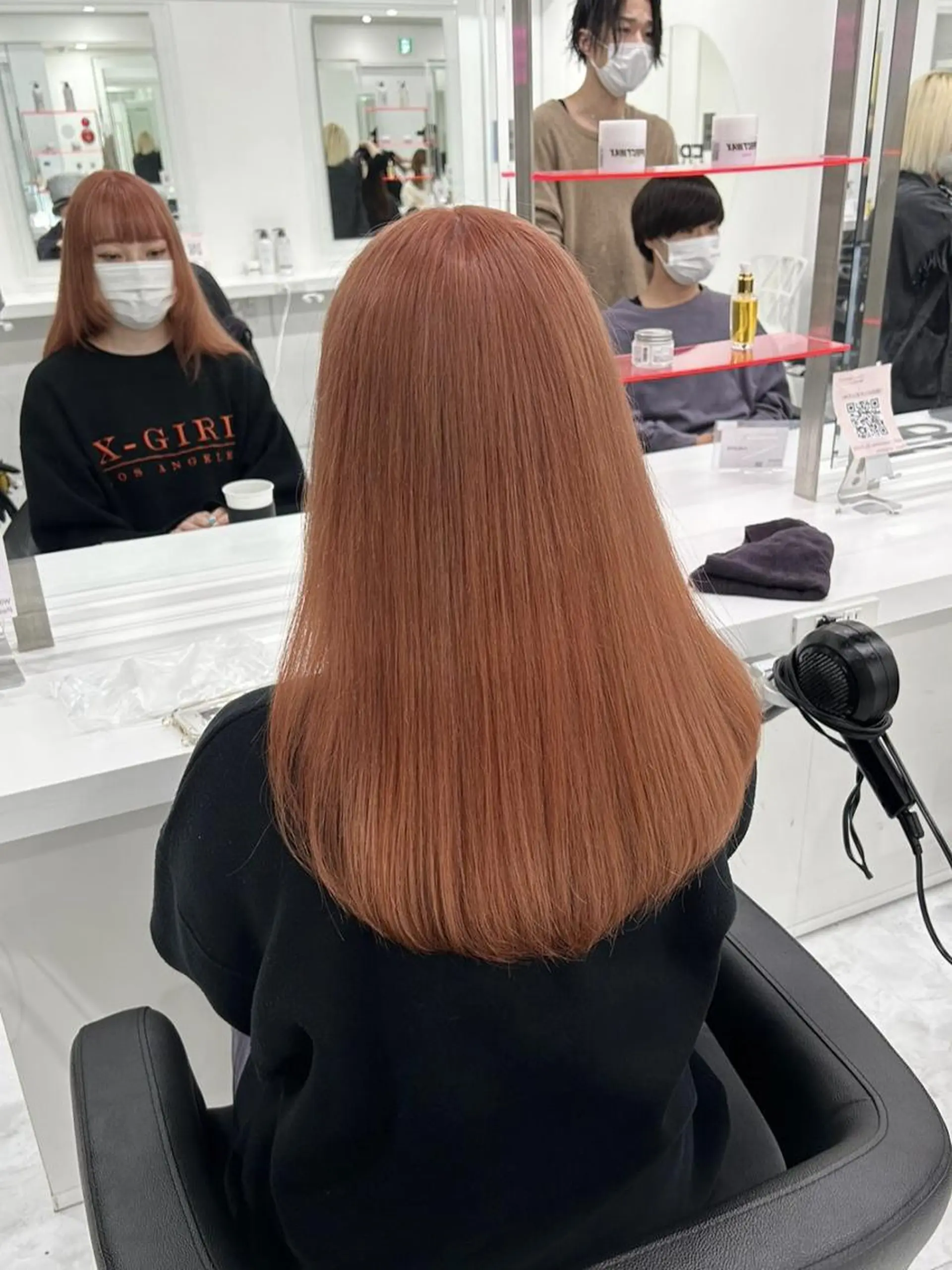 ロング カラー 🍀yuria/ハイ トーン/ペールカラーのヘアスタイル