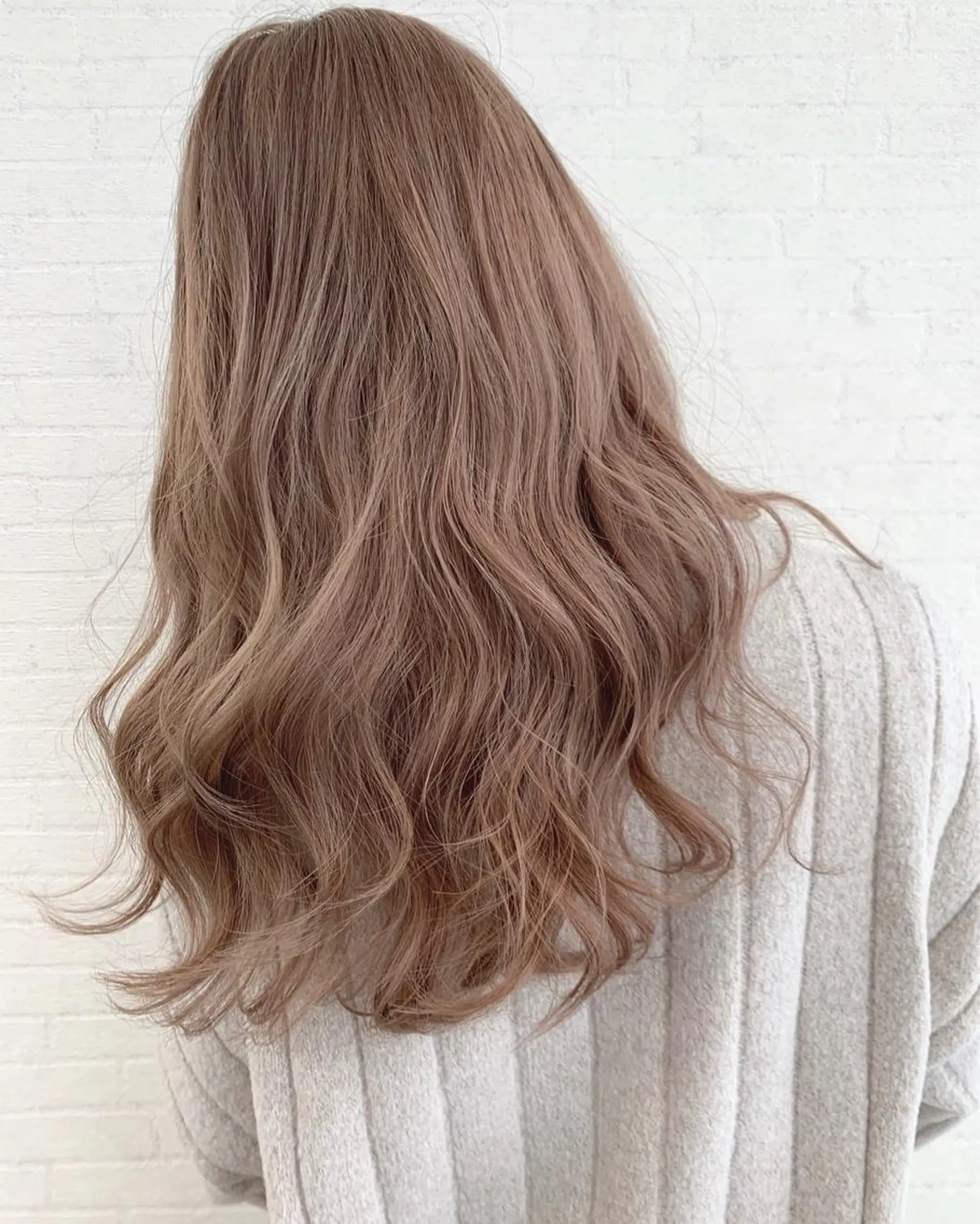 ロング カラー 立川 奈那子のヘアスタイル