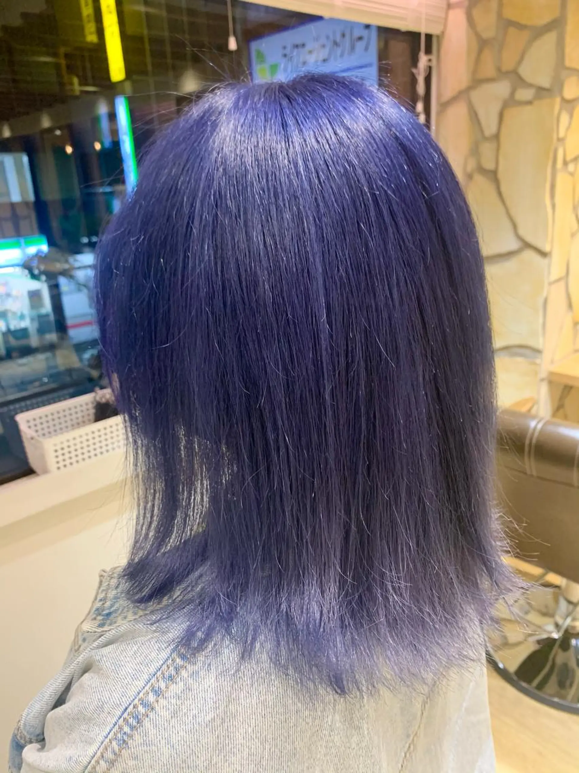 セミロング パープルカラー ヘアカラー トリートメント 渋谷ハイトーン/ デザインカラー阿部のヘアスタイル