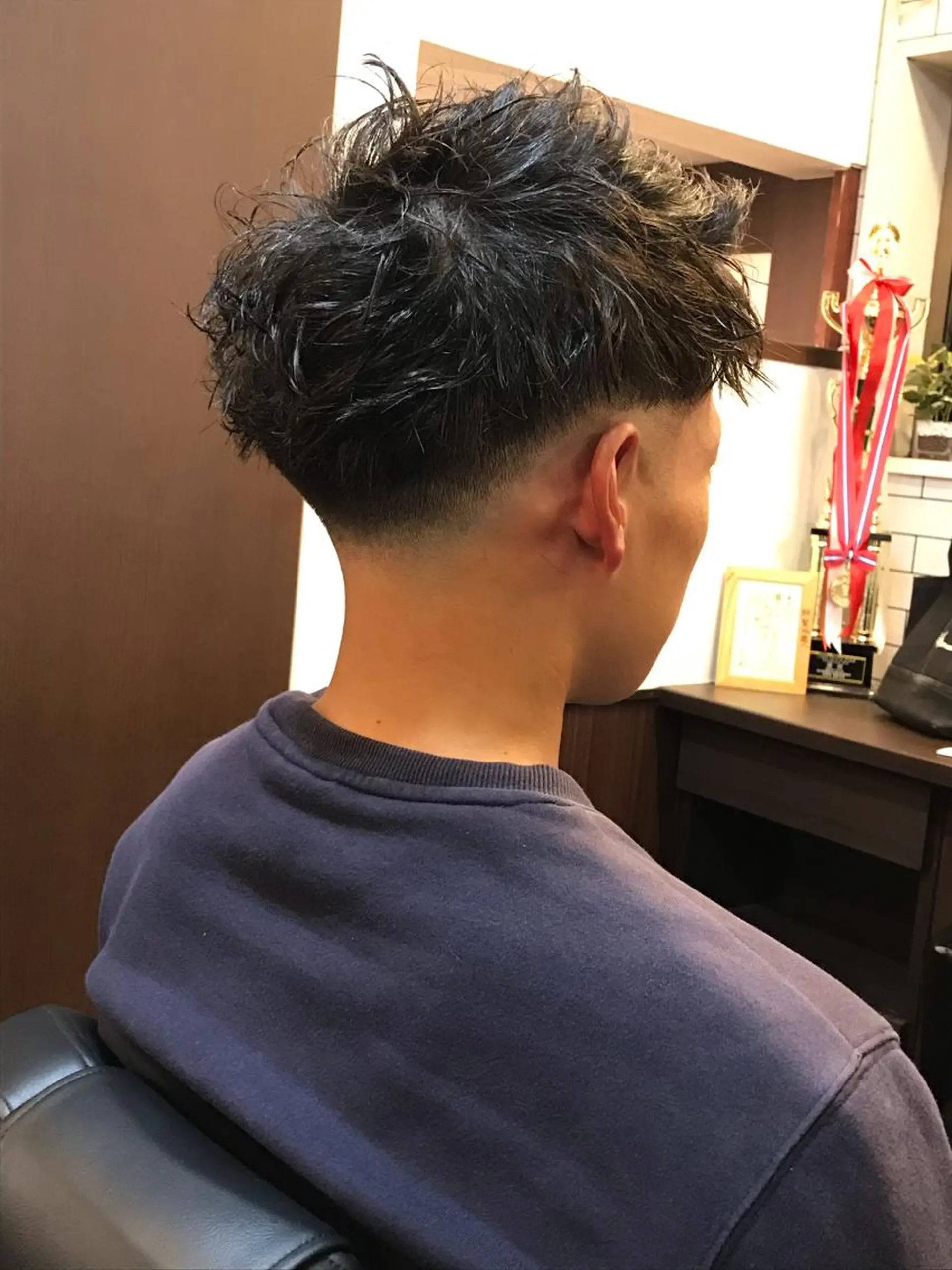 ショート パーマ メンズ 林 聖也のヘアスタイル
