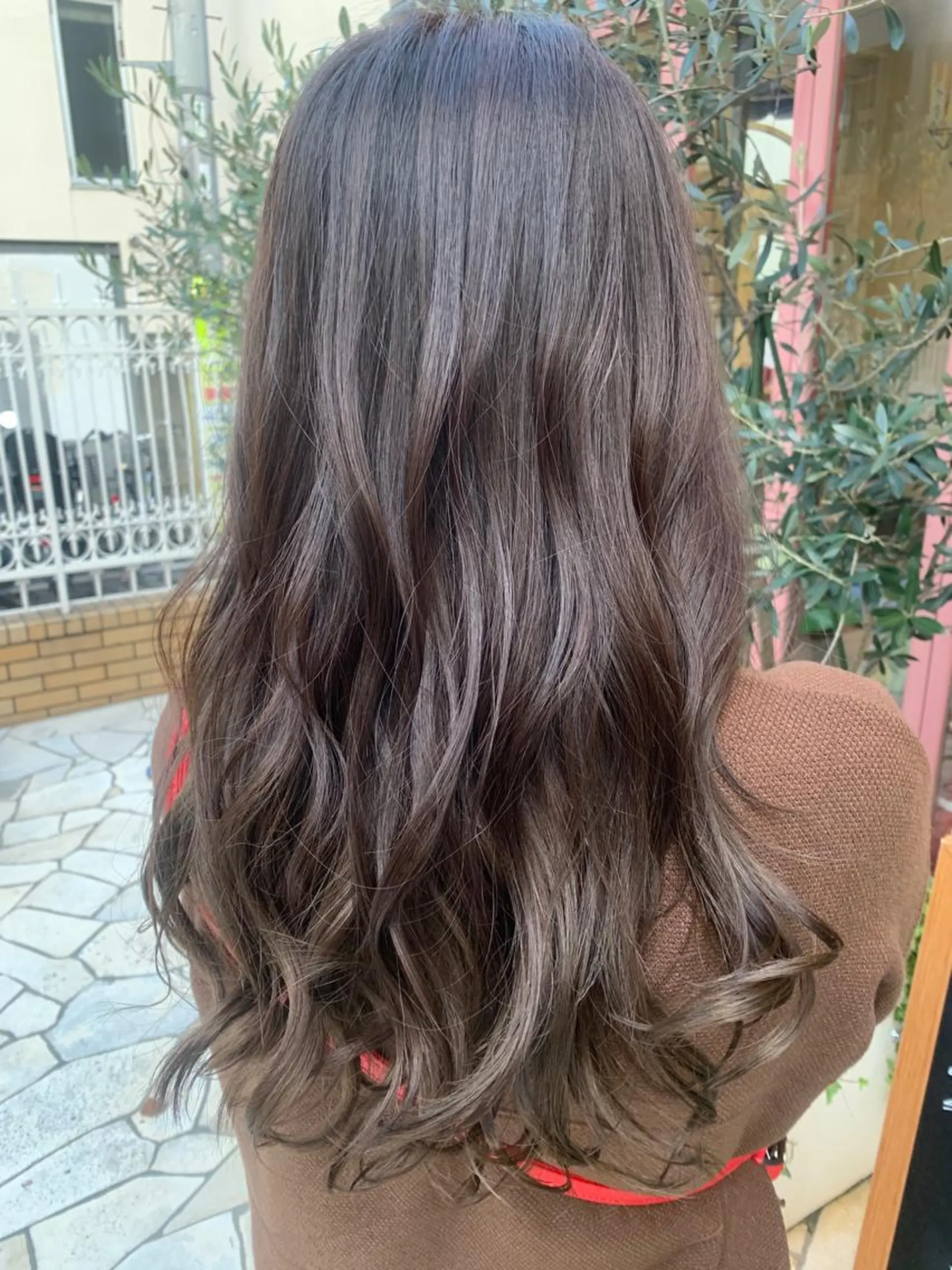 ロング カラー 今村 愛美のヘアスタイル