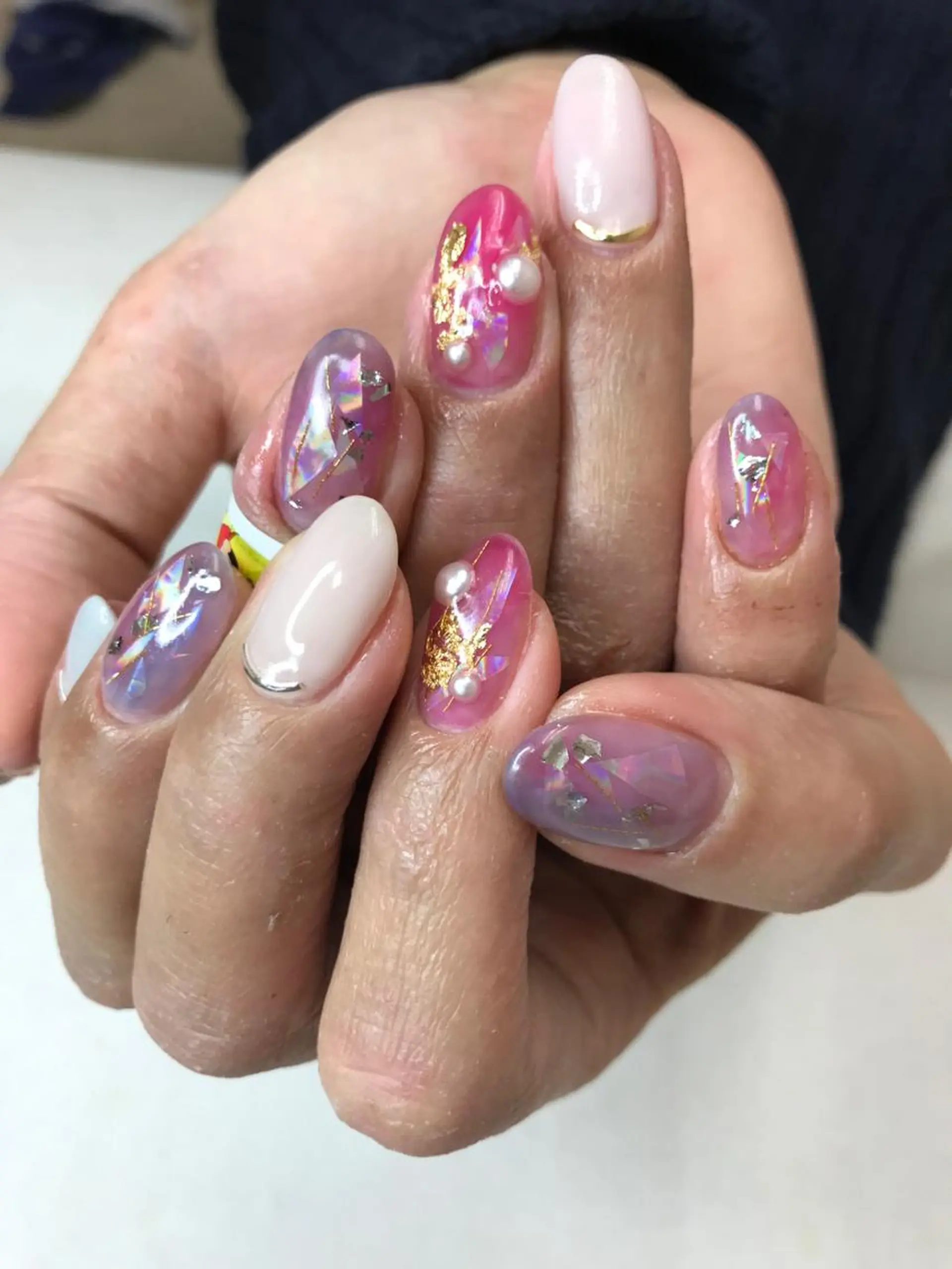 ミディアム カラー パーマ ヘアアレンジ キッズ ネイル マツエク・マツパ Sunny side nailのネイルデザイン