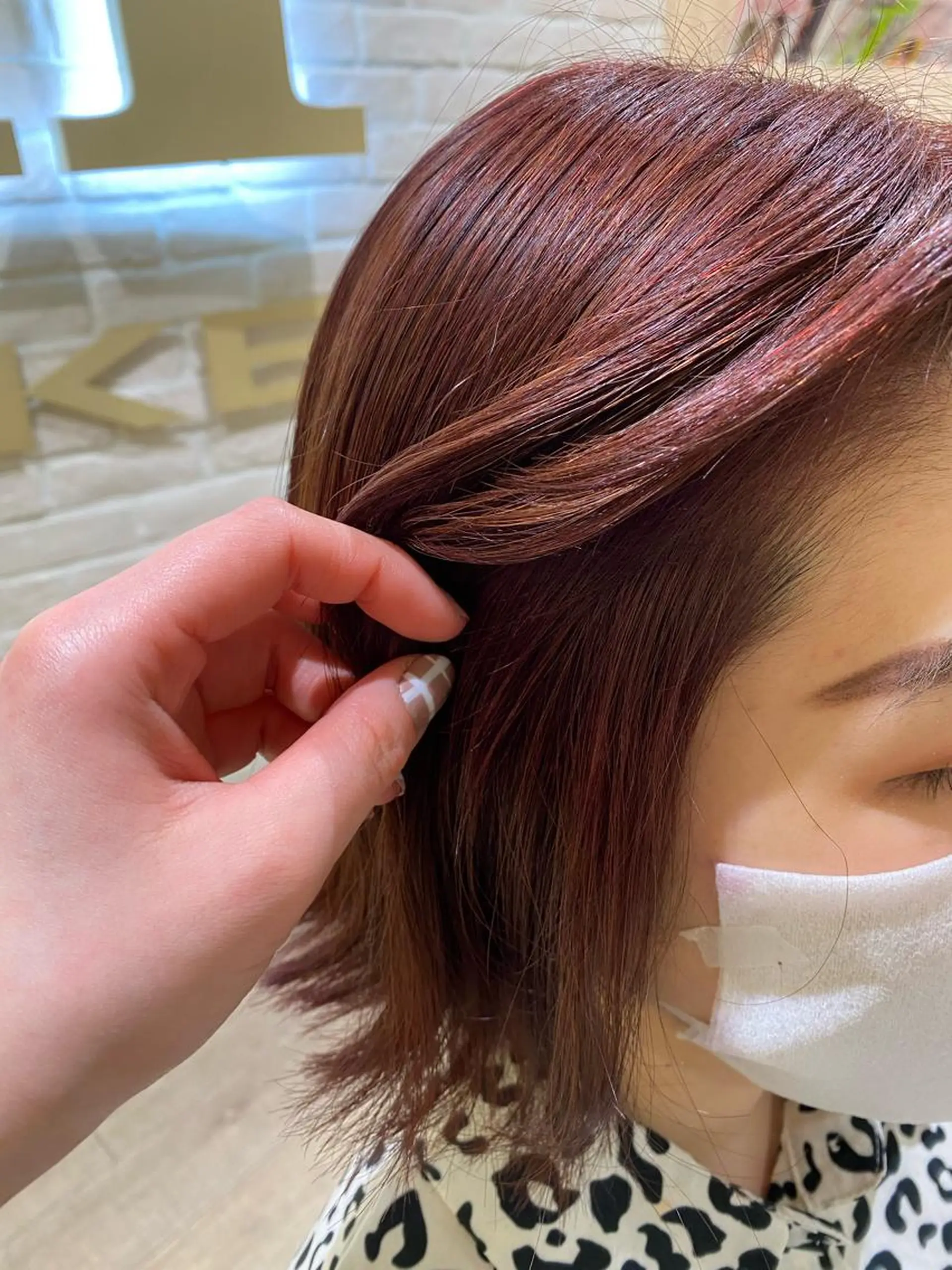 ショート カラー ブリーチ カシス ブリーチなしカラー Ash本八幡 🩵ྀི菊地のヘアスタイル