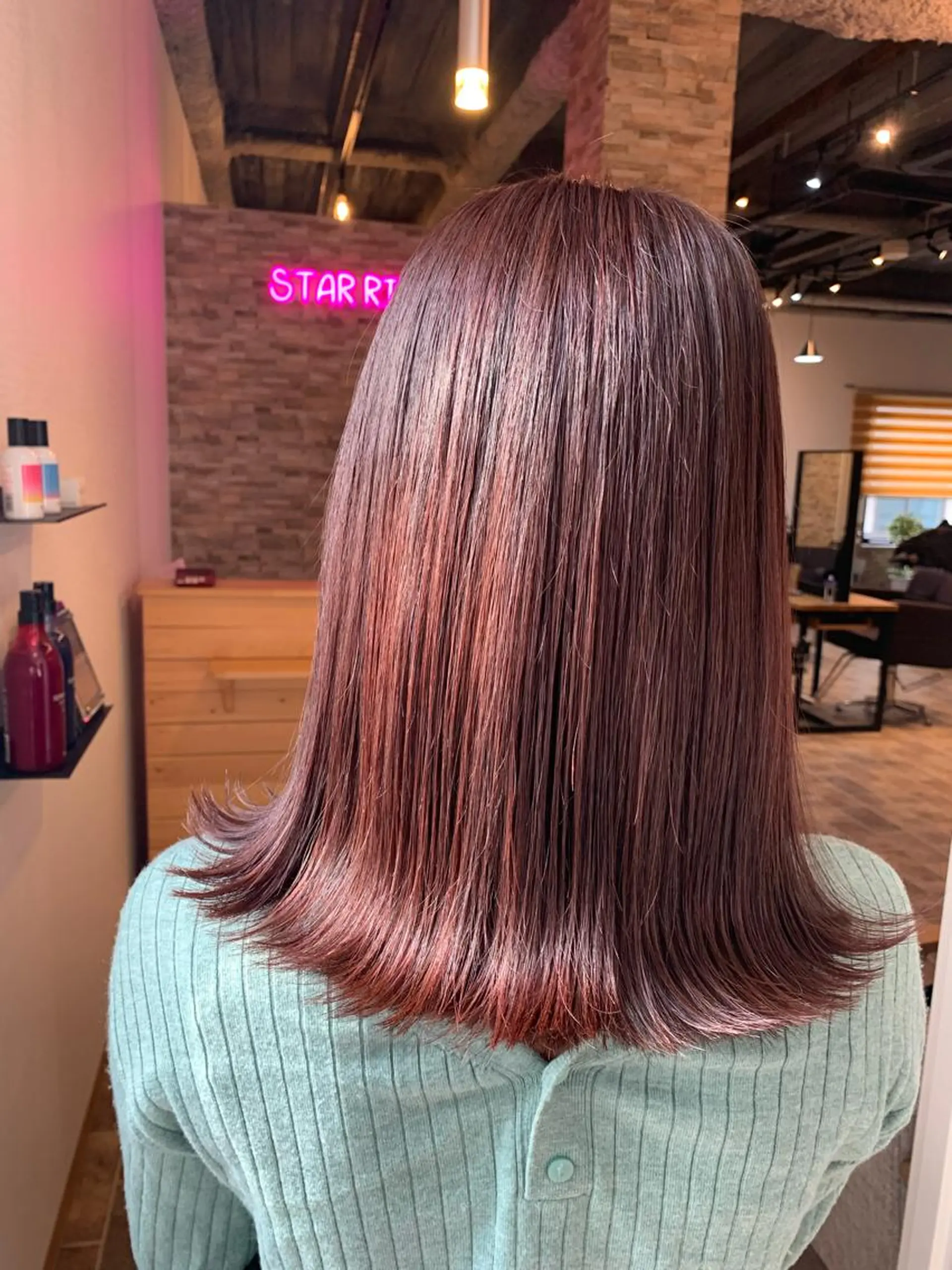 セミロング 吉田 聡一のヘアスタイル