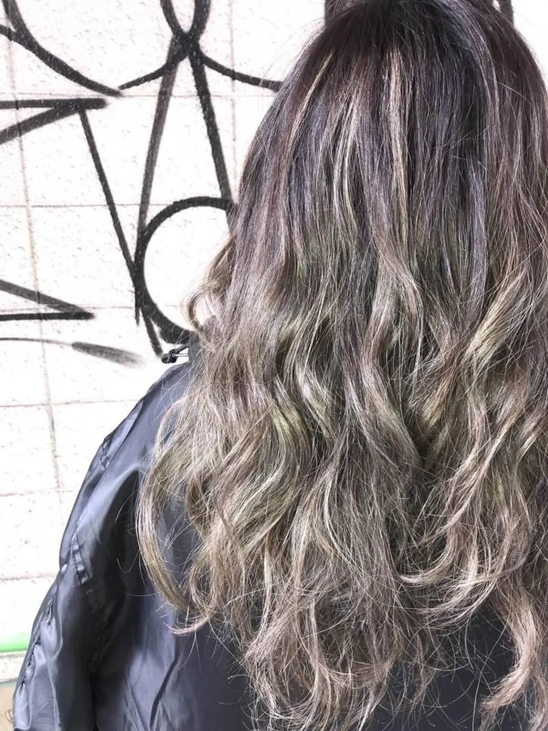 セミロング カラー パーマ ヘアアレンジ チビ編み込みエクステ シールEXどぅ〜すのヘアスタイル