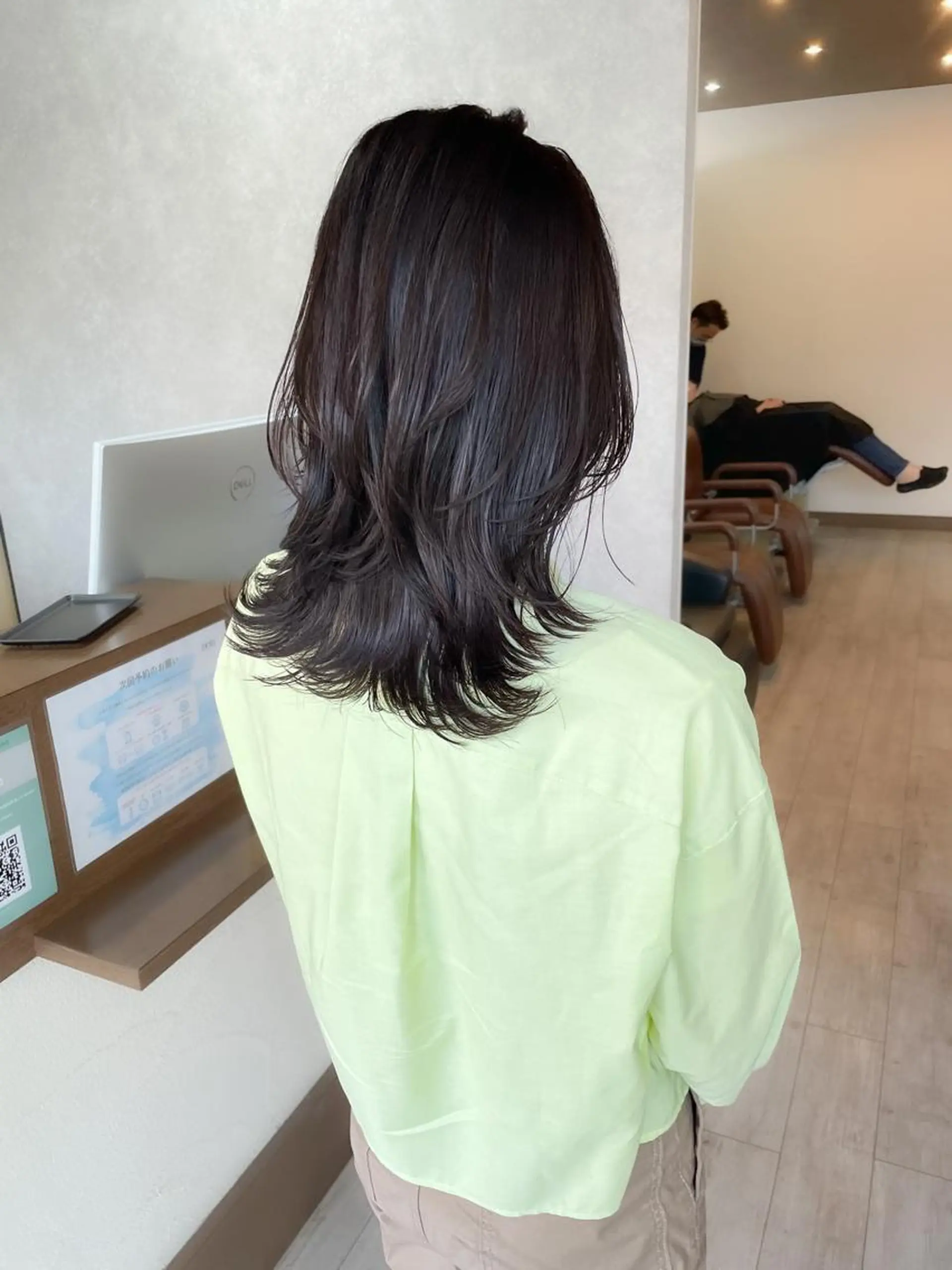 ミディアム カラー アッシュ アッシュブラウン ブラウンカラー レイヤーカット 🫧ヒシダアキ taboo.i🫧のヘアスタイル