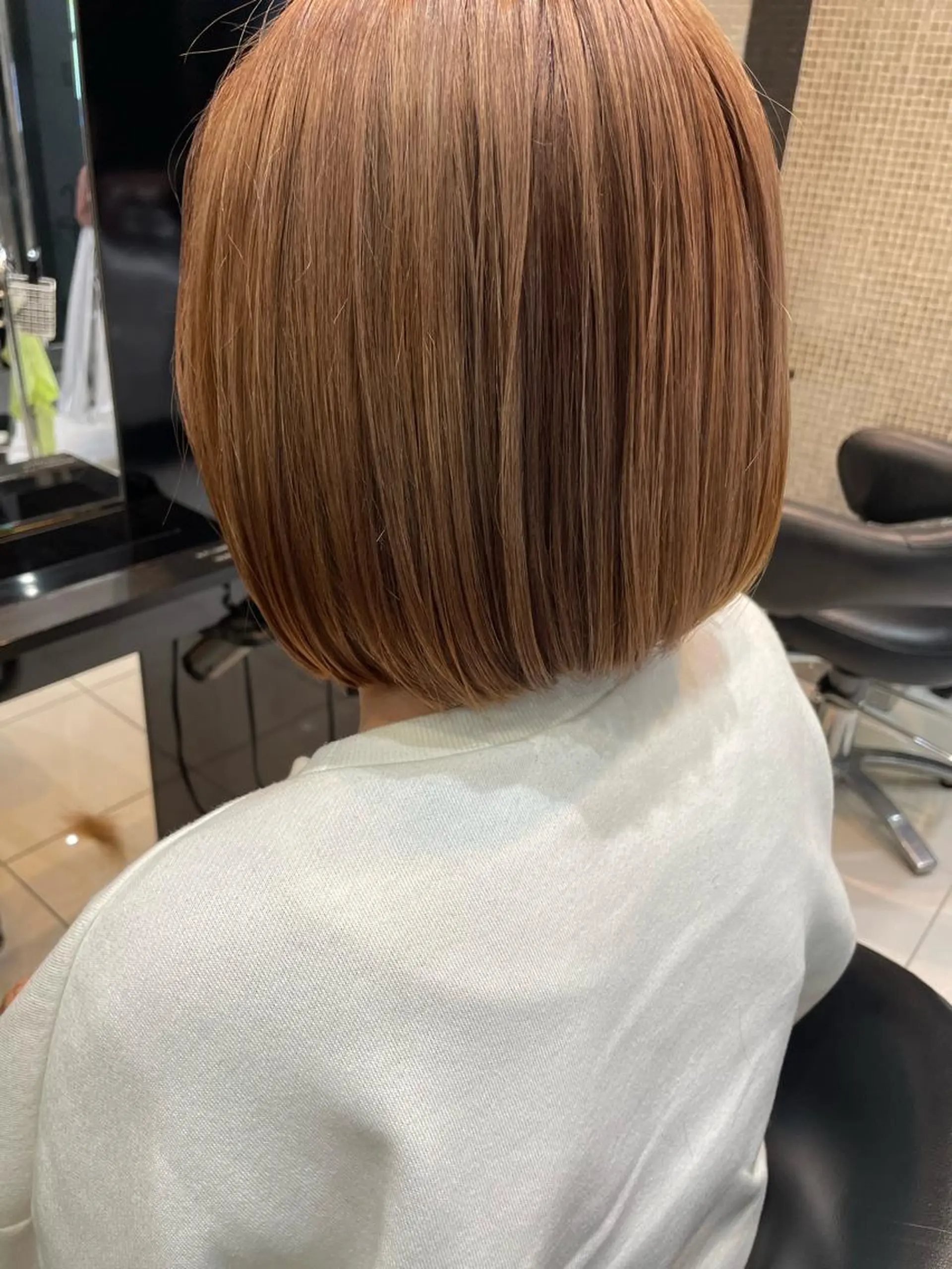 ショート カラー ブラウンカラー オレンジ オレンジブラウン 女性リピ90%🍨 🩷佐藤みずきのヘアスタイル