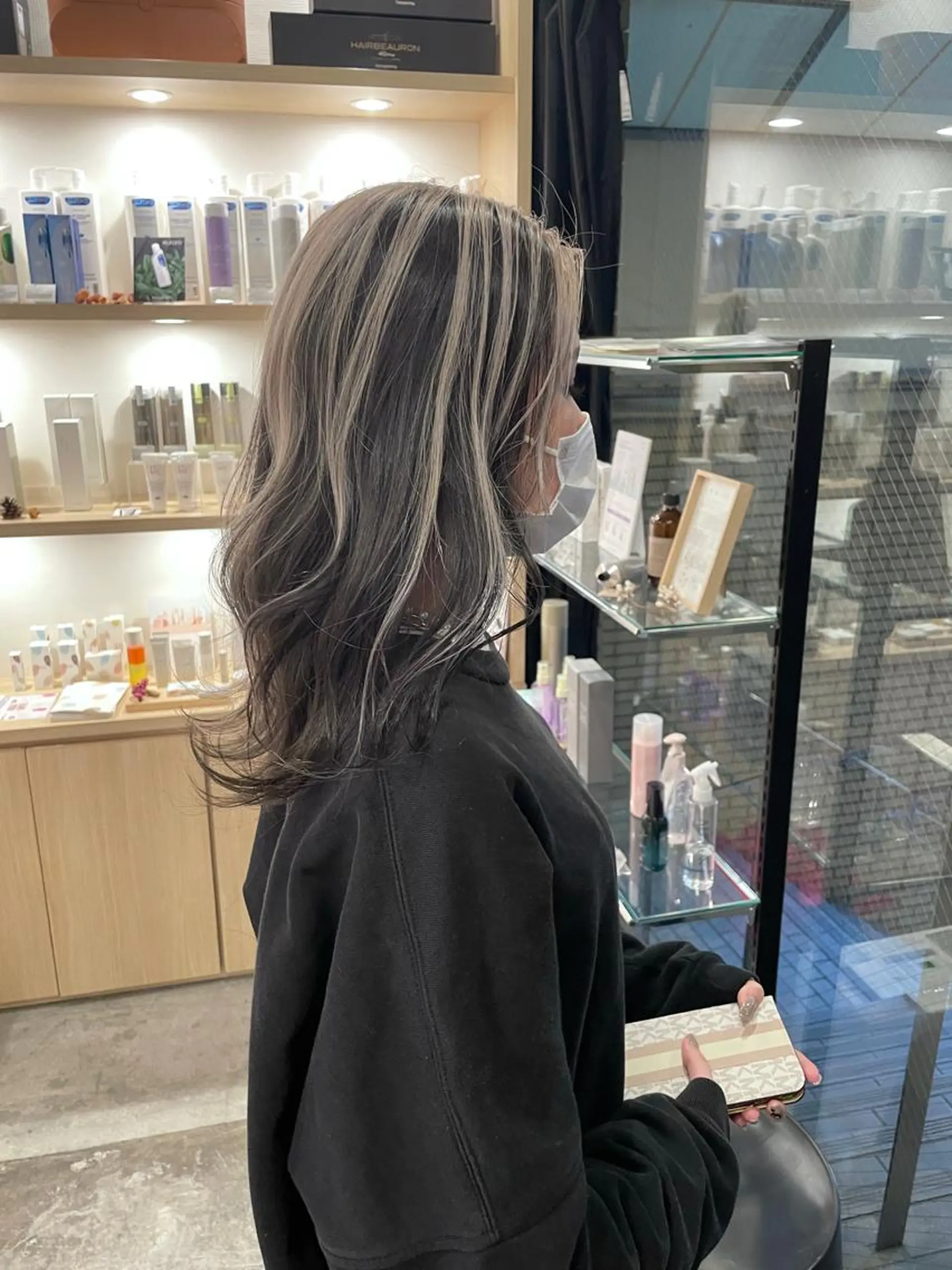 セミロング ヘアカラー トリートメント 城　健太郎 💎ハイトーンのヘアスタイル