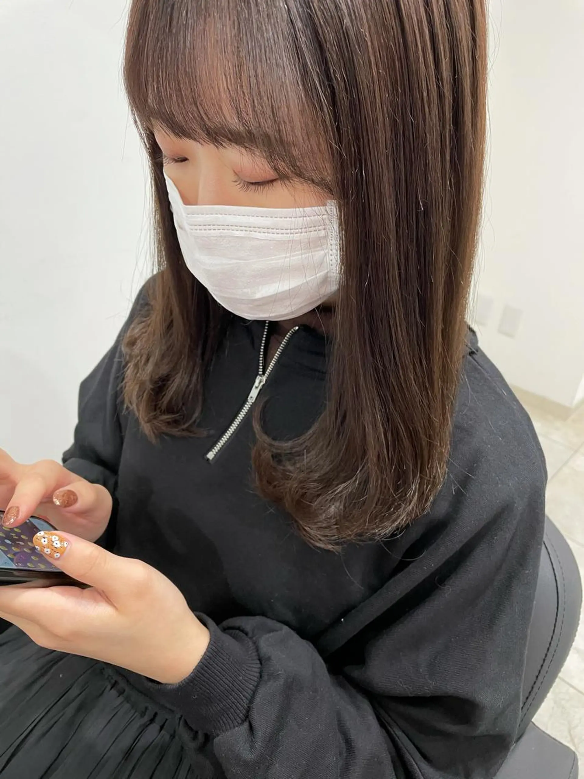 カラー 透明感カラー 富田 菜月のヘアスタイル