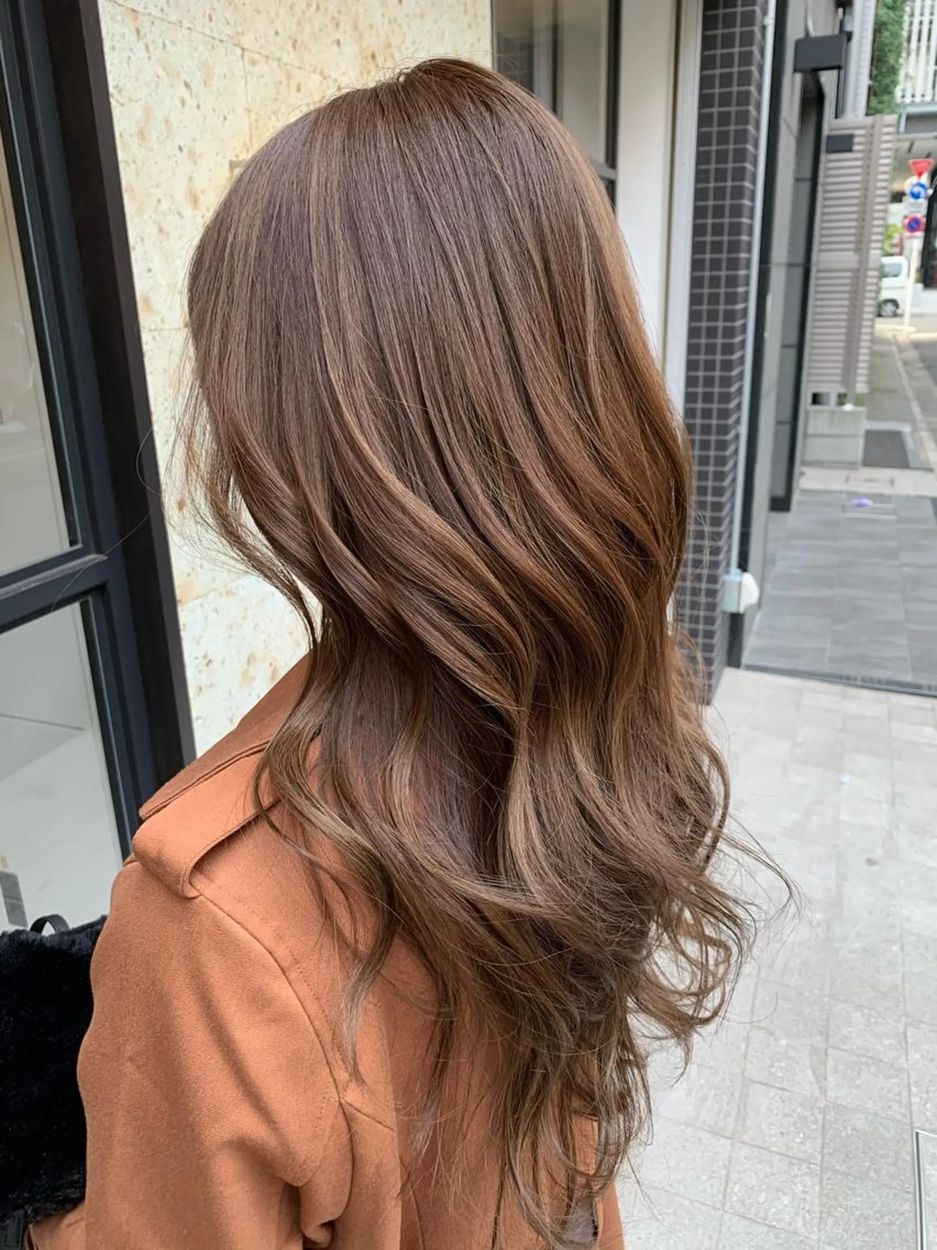 セミロング カット ヘアカラー トリートメント 🌟美髪縮毛矯正🌟 吉田冴一のヘアスタイル