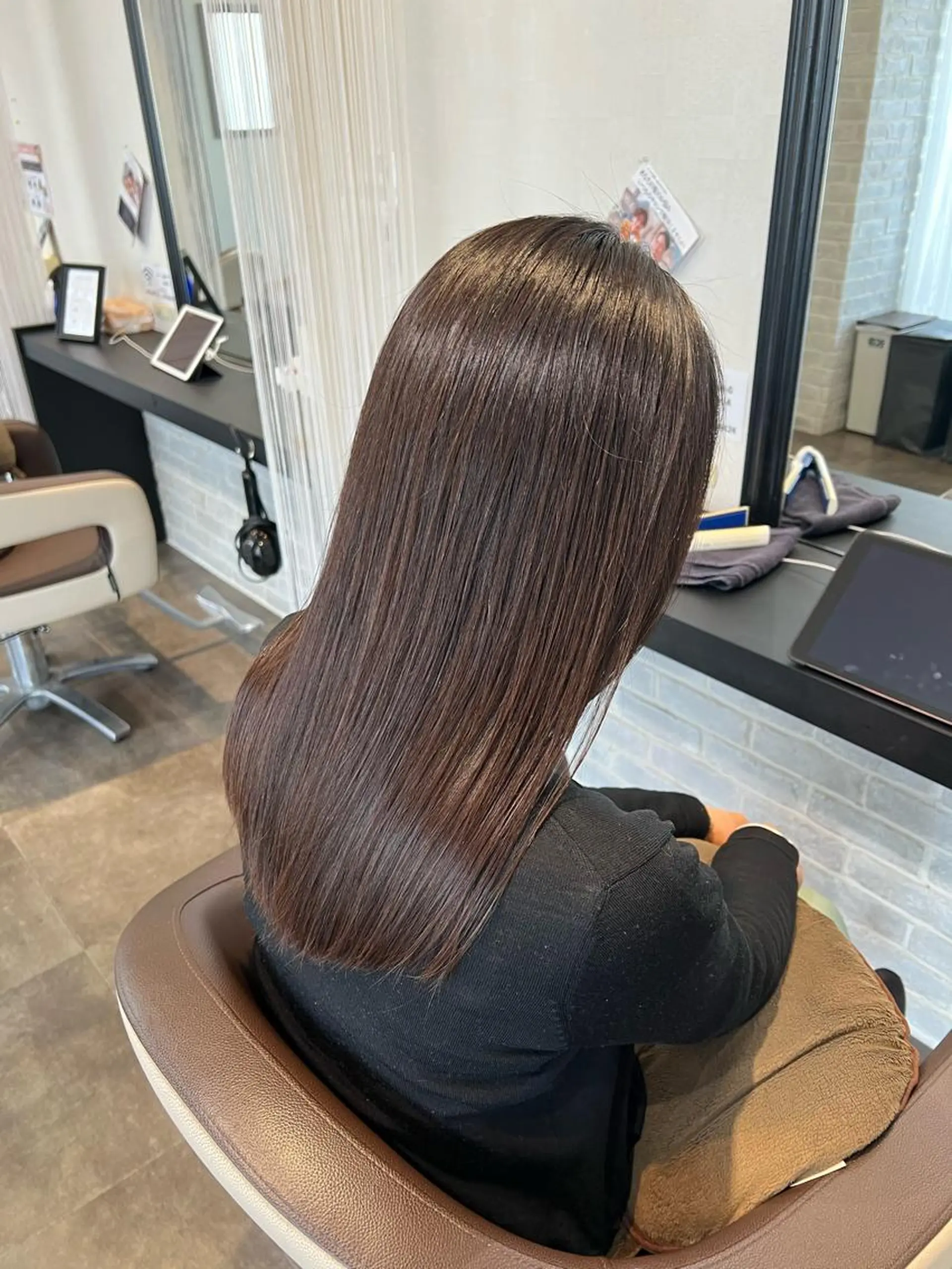 ロング カット ヘアカラー トリートメント ヘッドスパ 川村 綾のヘアスタイル