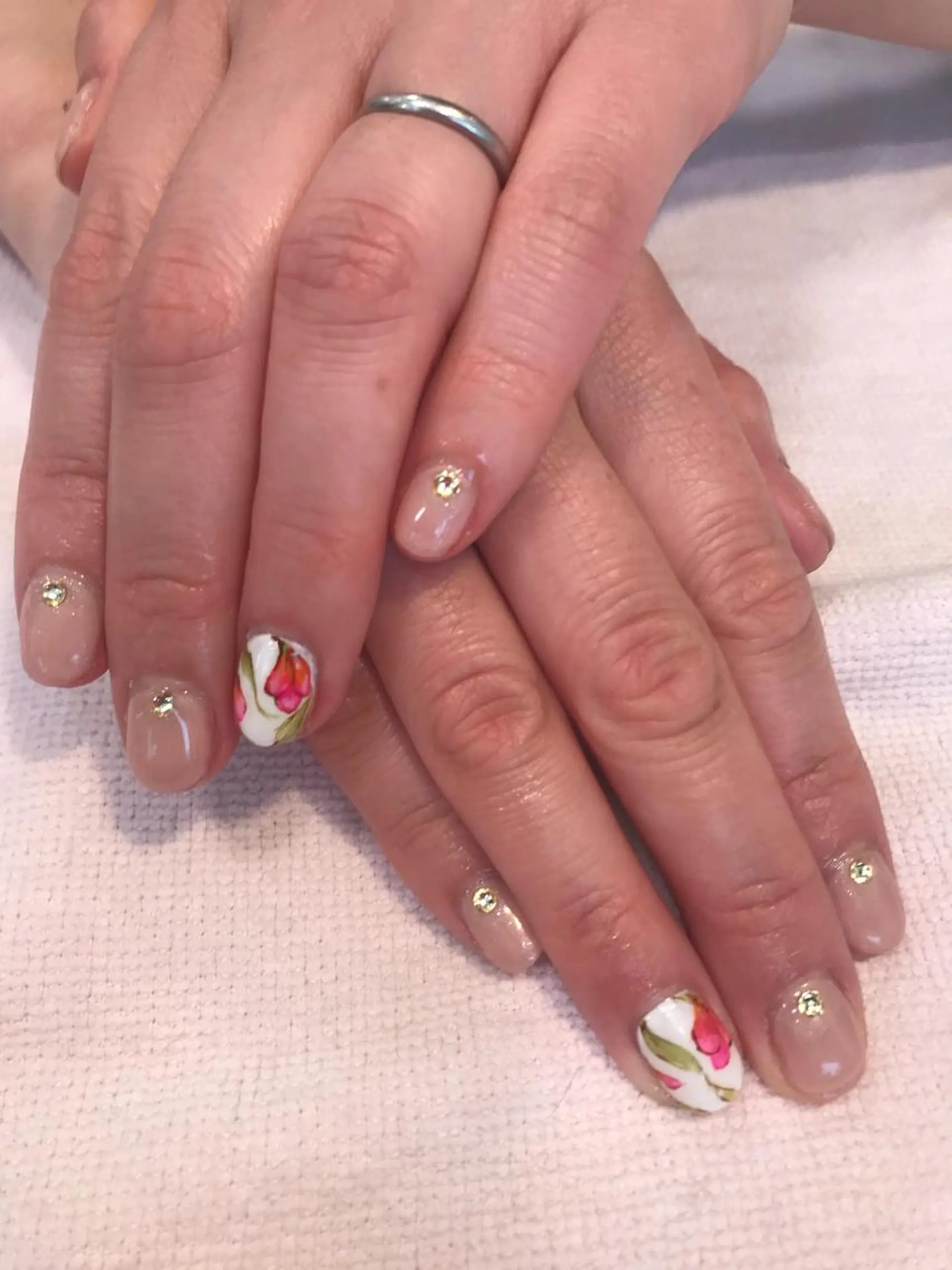 ネイル 佐藤  悠子のネイルデザイン