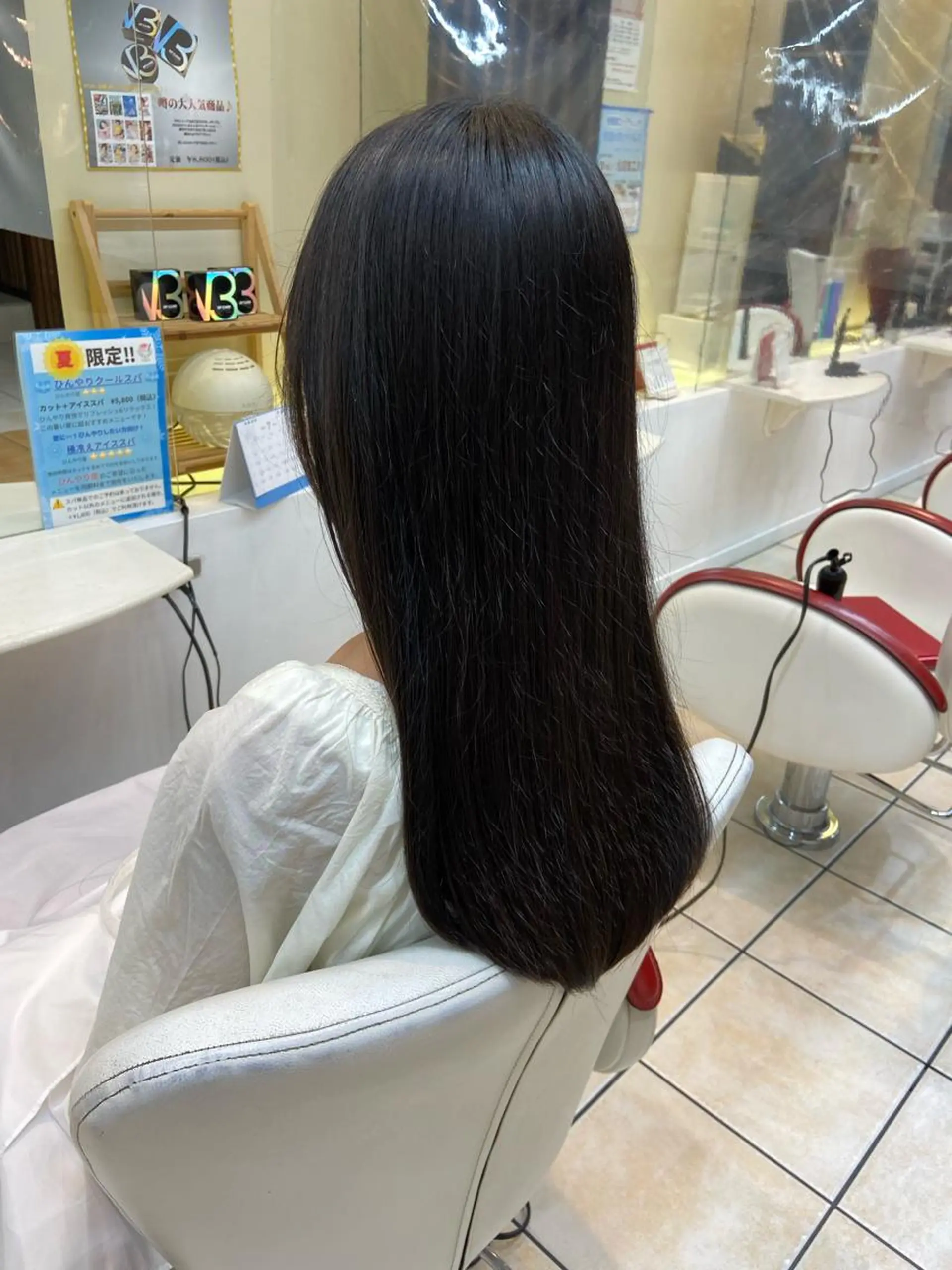 ロング ⭐️レイヤーカット 大人気　三澤康司⭐️のヘアスタイル