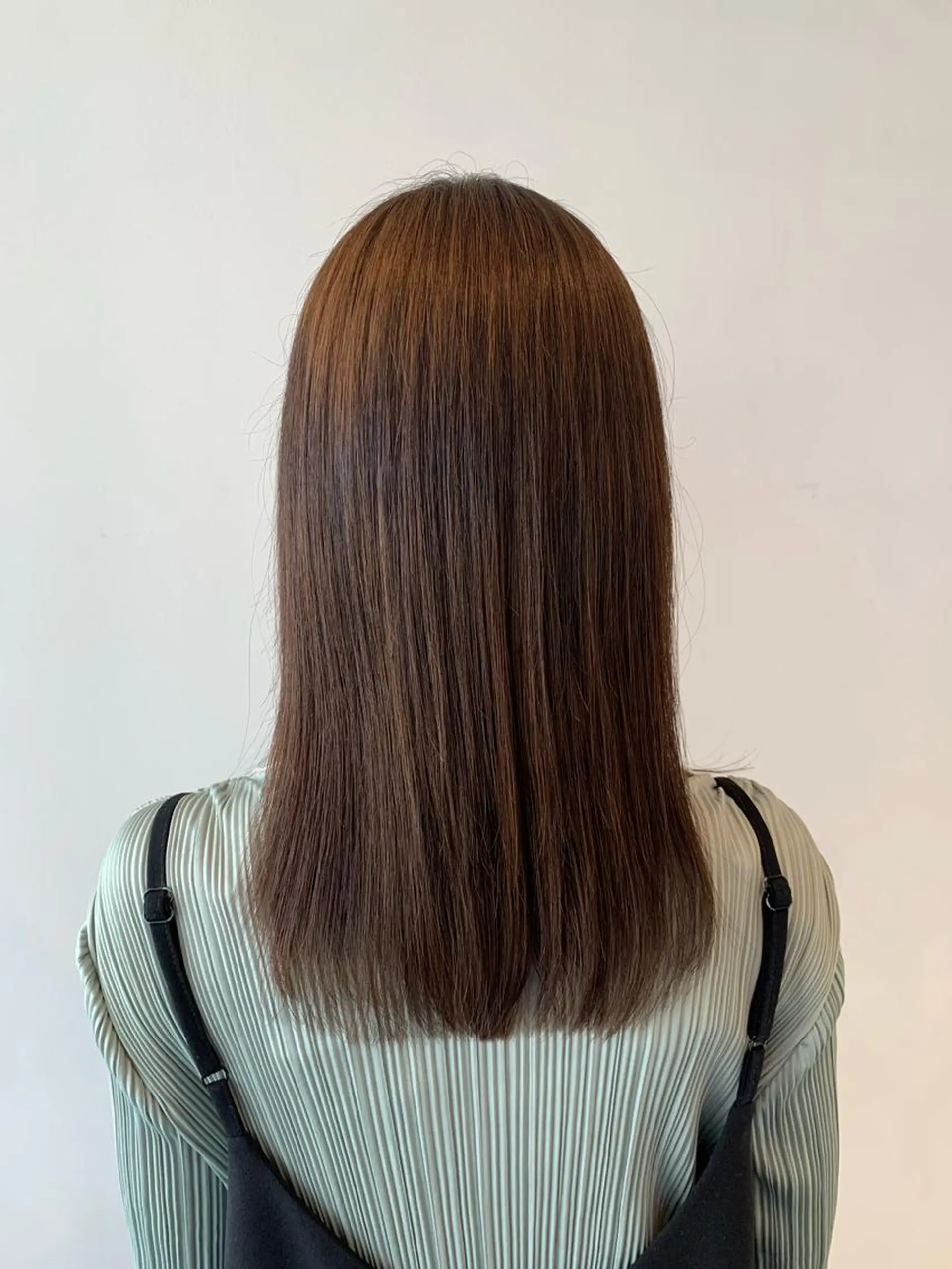 ロング レイヤーカット Agu hair grove 金沢八日市店所属・名竹聖治/透明感 カラー/縮毛矯正のヘアスタイル