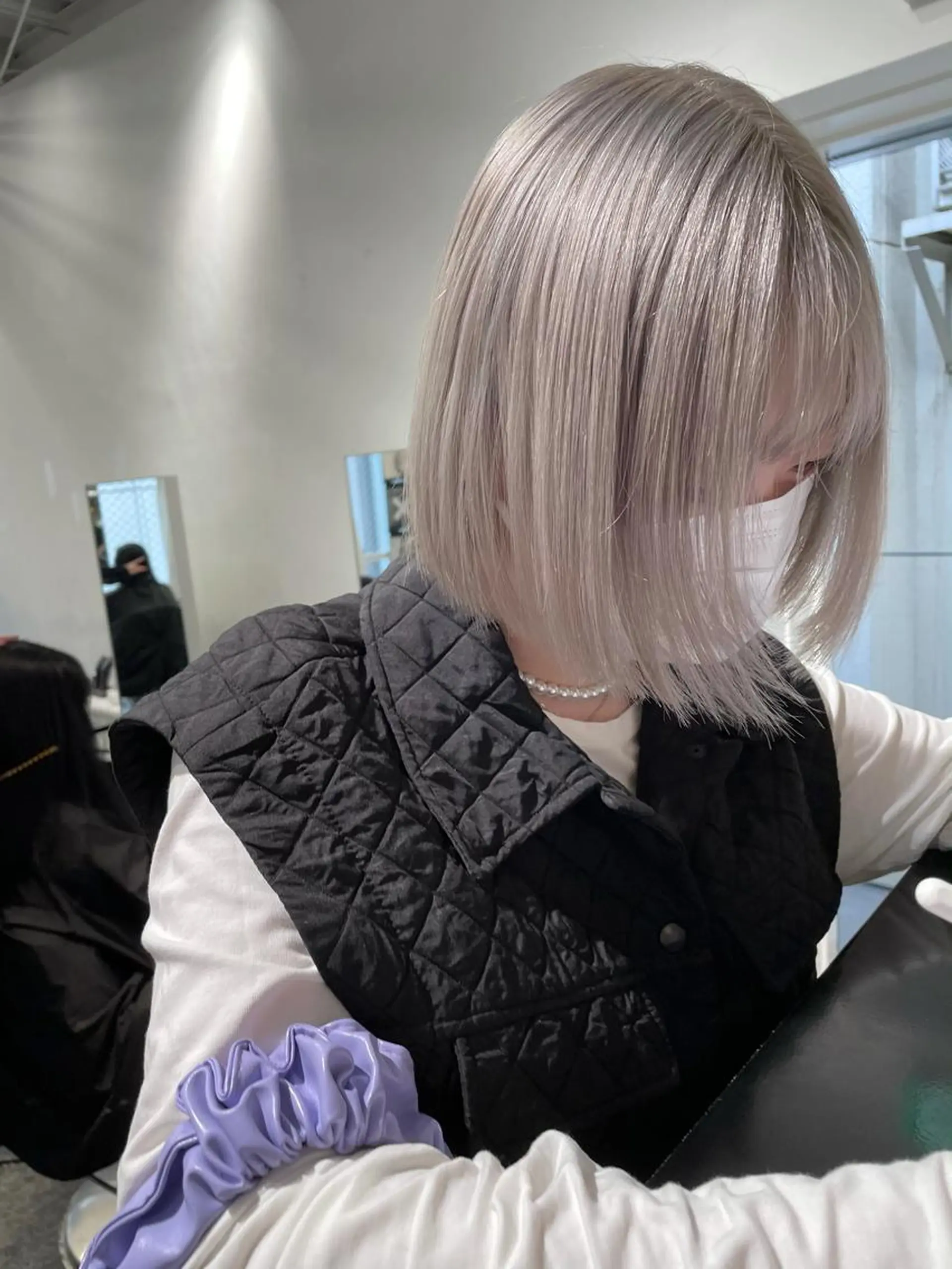 ショート カラー ヘアアレンジ ベージュカラー ブリーチ ホワイトベージュ カット ヘアカラー トリートメント 艶ハイトーン/ヘア アレンジAYAKAのヘアスタイル