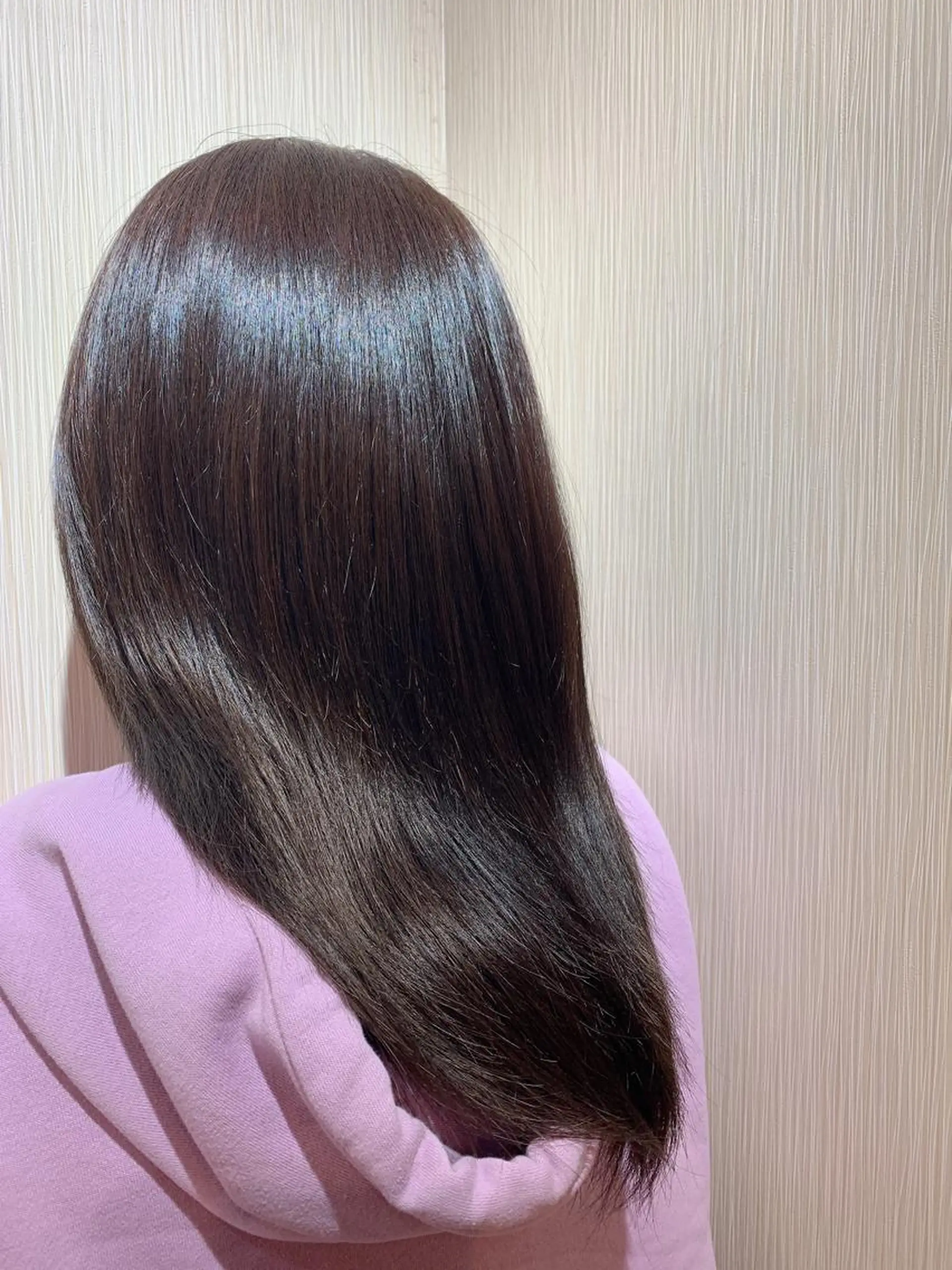 カラー 小顔ショート🌿 Say.石川葵のヘアスタイル