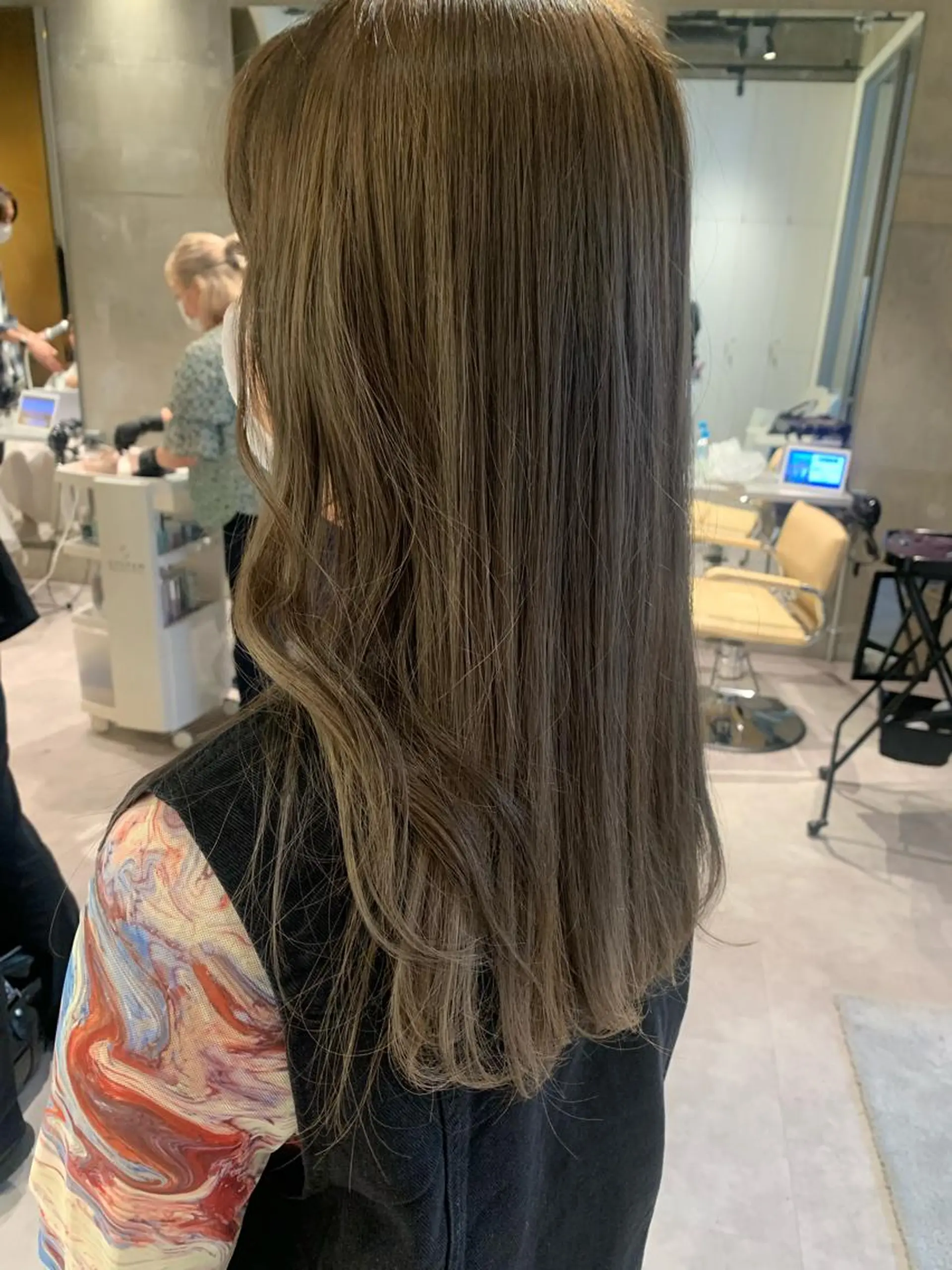 ロング カラー ヘアカラー ✨🩵波多野 来実🩵✨のヘアスタイル
