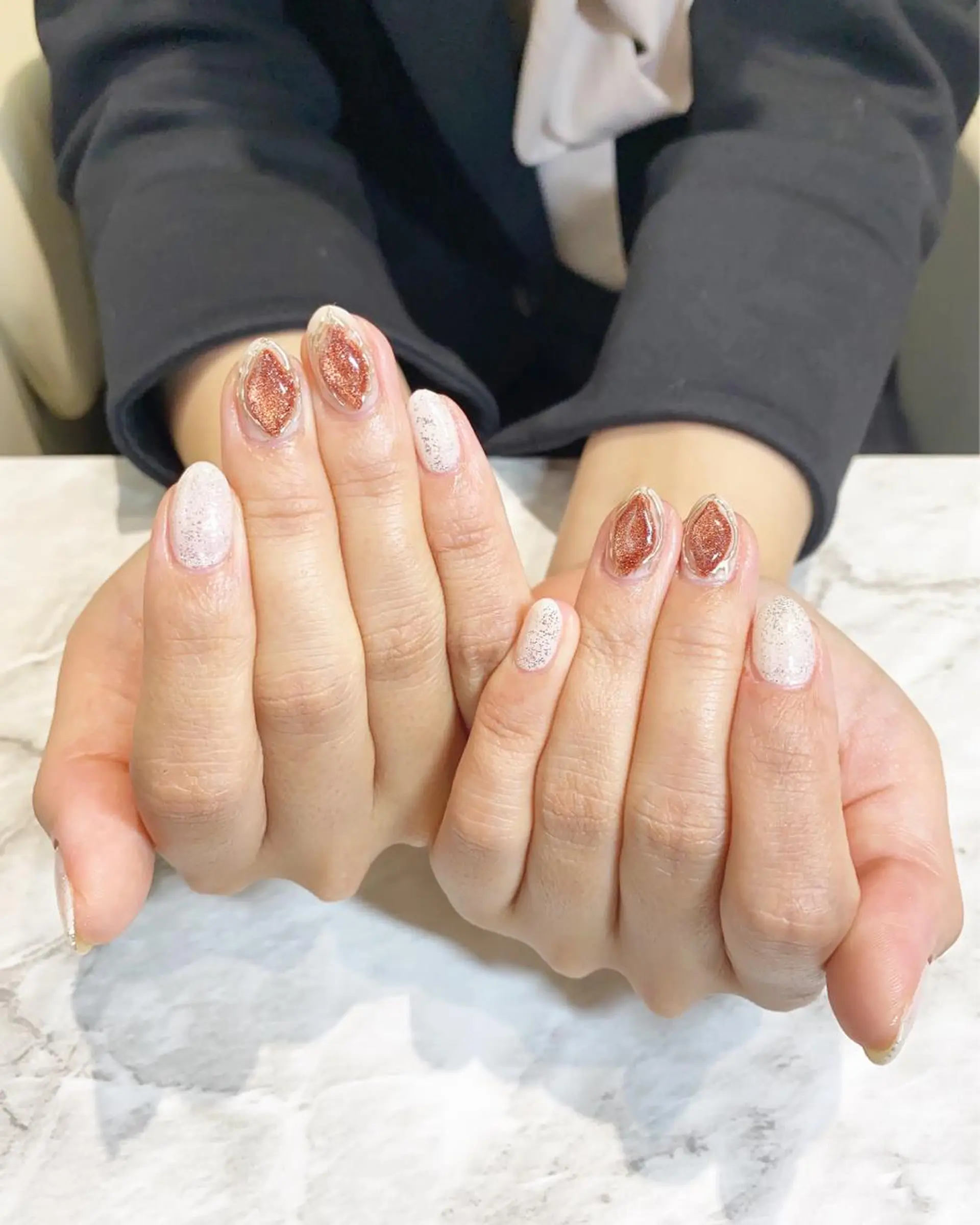 ネイル マグネットネイル ハンドネイル フットネイル ハンドケア ✴︎:.｡. MAKI.｡.:✴︎のネイルデザイン