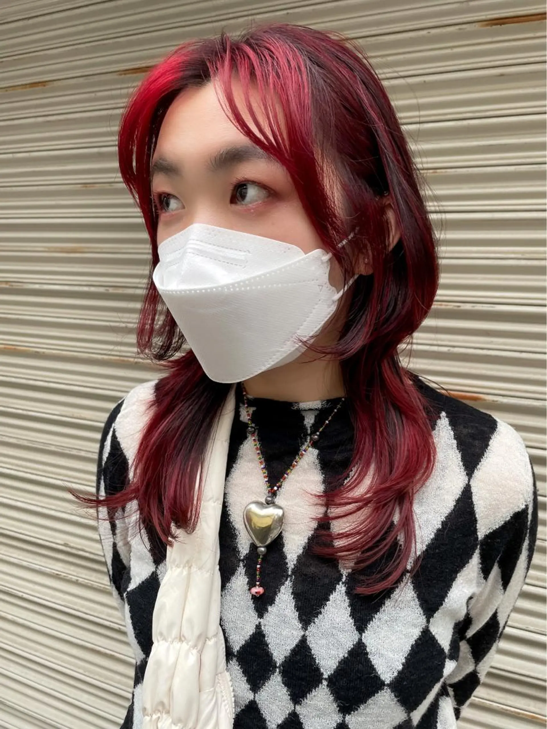 セミロング カラー ハイトーン/ブリーチ /ウルフ⛓️MAKIのヘアスタイル